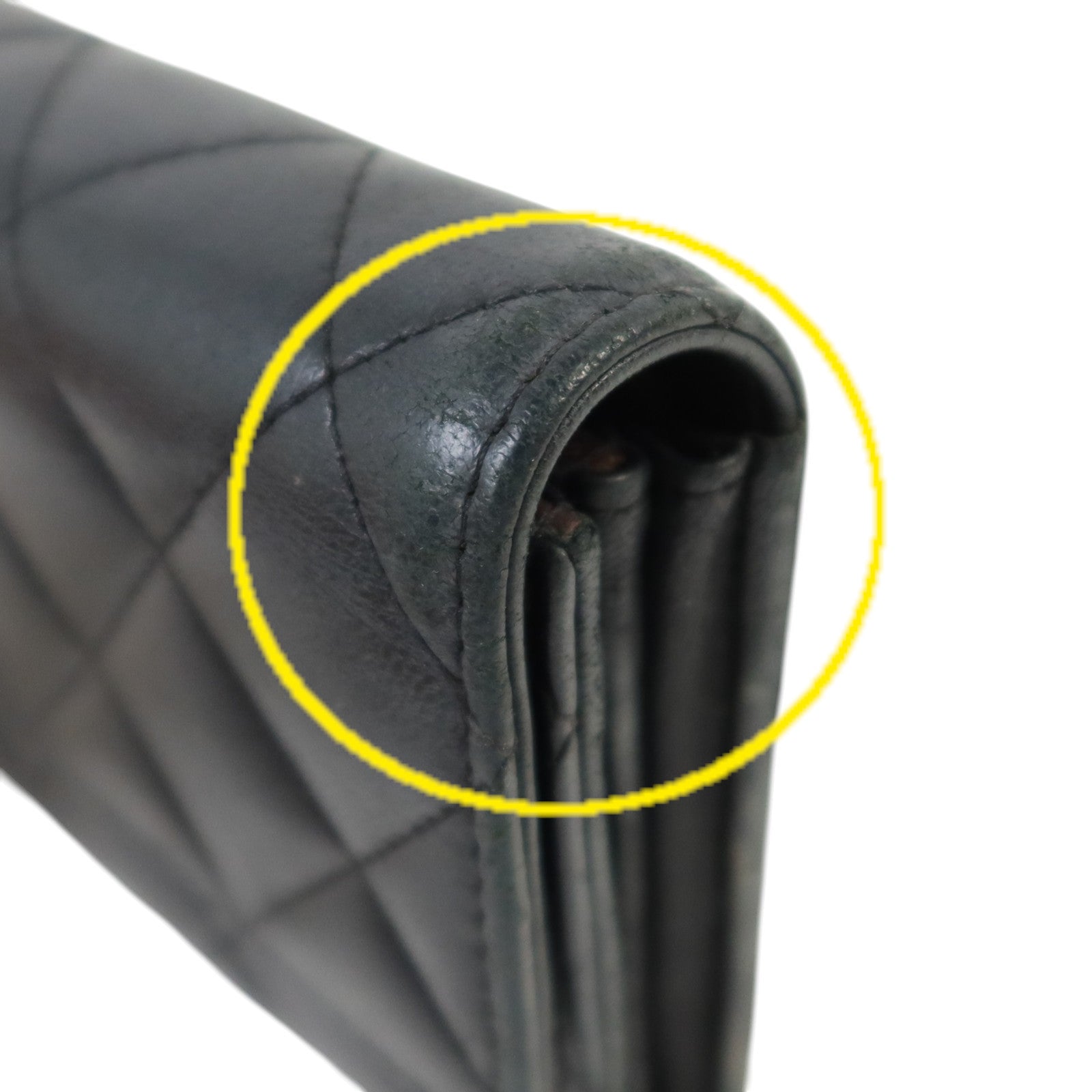CHANEL 羊皮皮革Fold Wallet銀扣長錢包