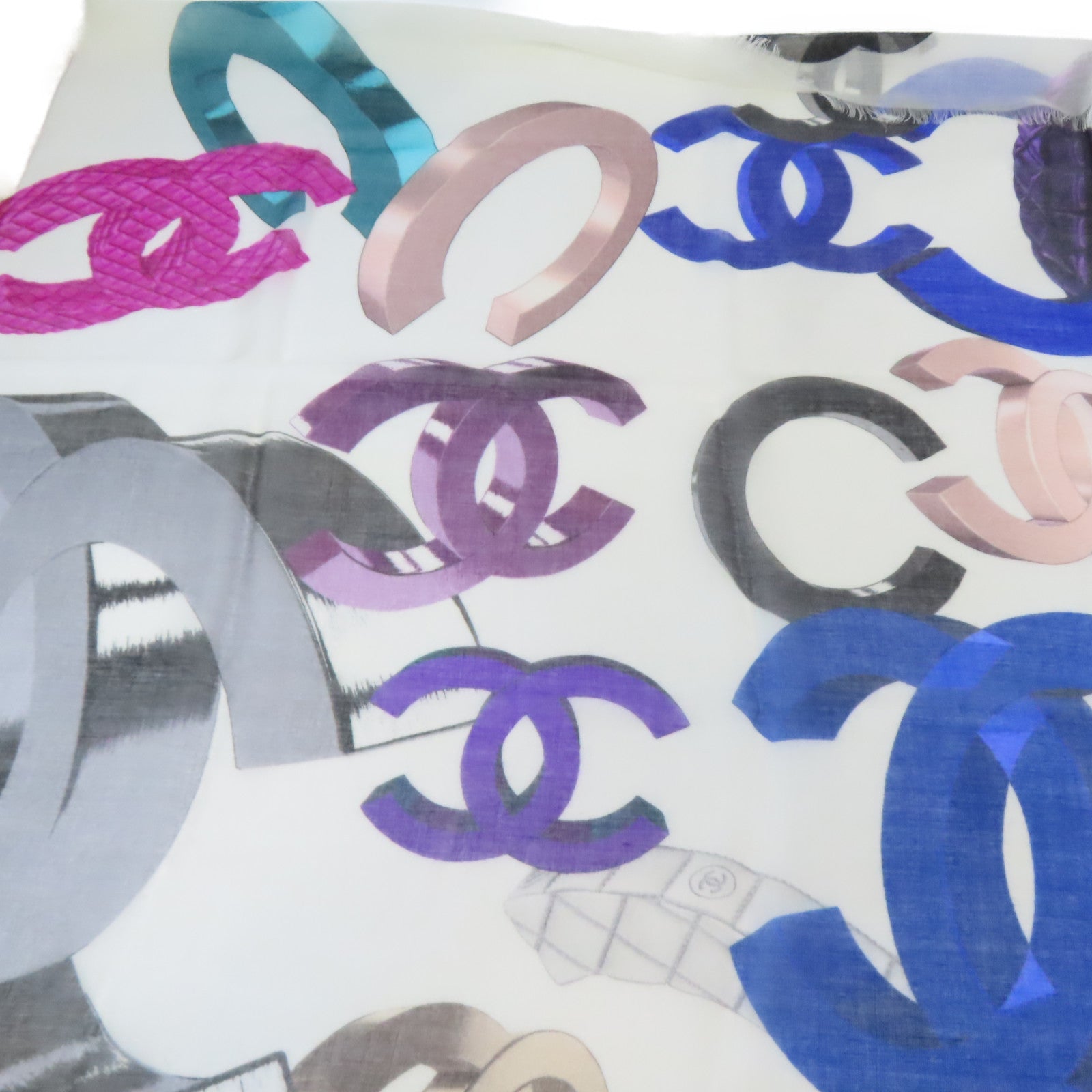 CHANEL 羊絨/絲質Scarf絲巾白色/紫色/藍色