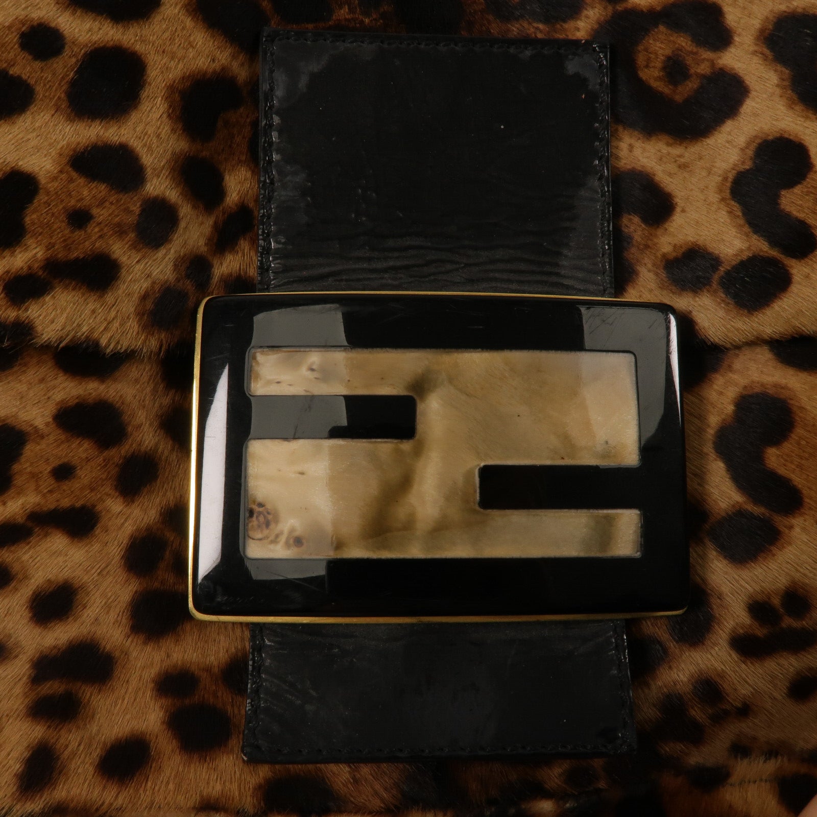 FENDI 牛毛Mama Forever Baguette肩背袋