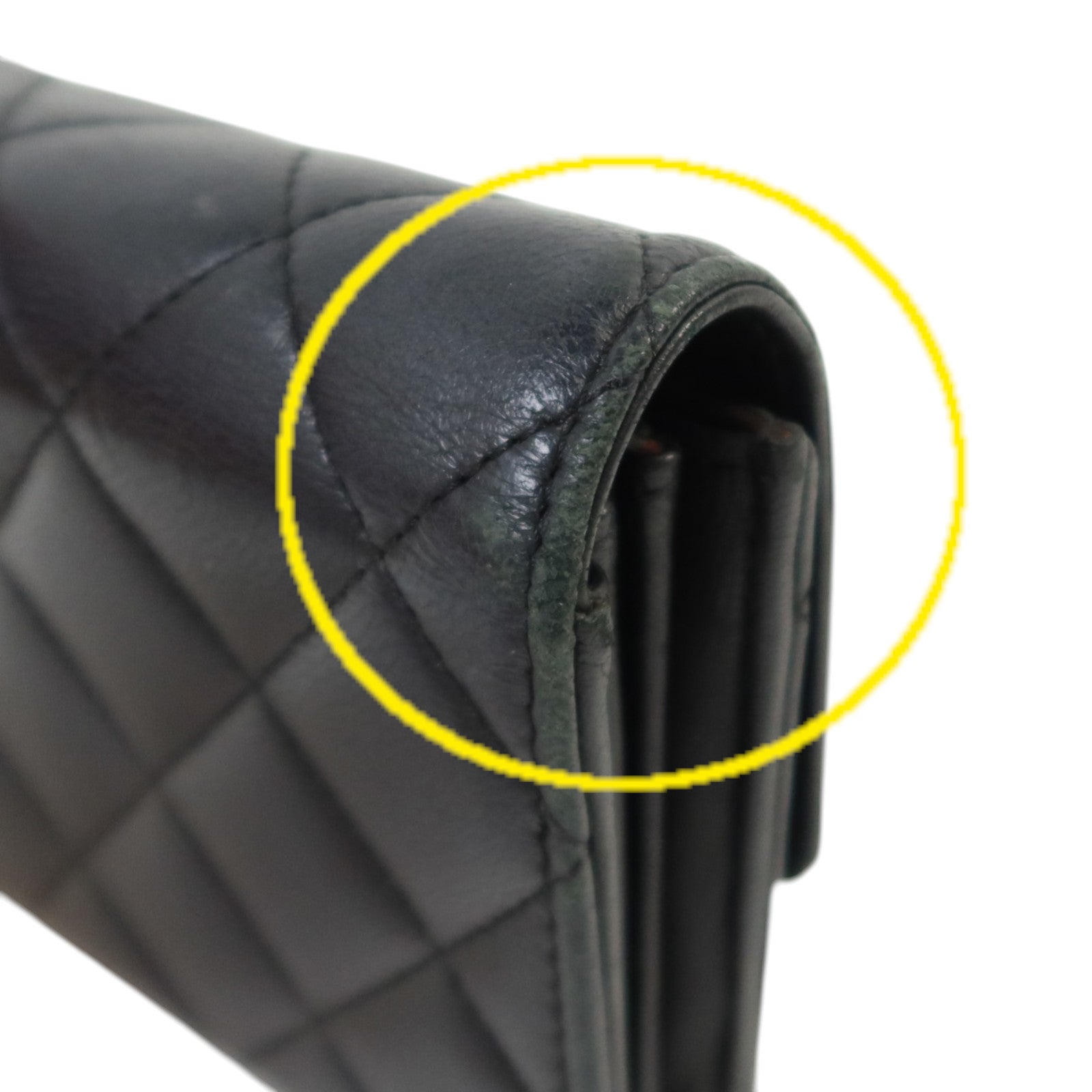 CHANEL 羊皮皮革Fold Wallet銀扣長錢包