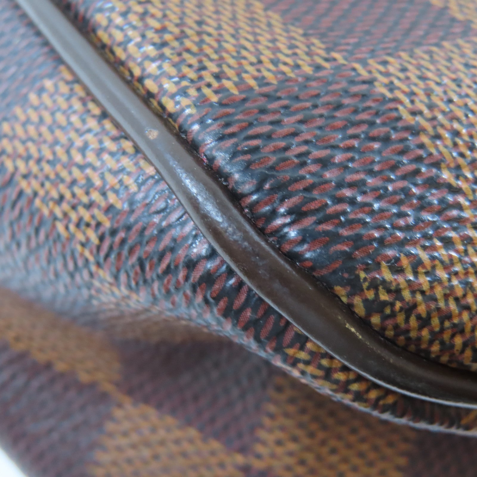 LOUIS VUITTON Damier Ebene District MM金扣肩背袋啡色