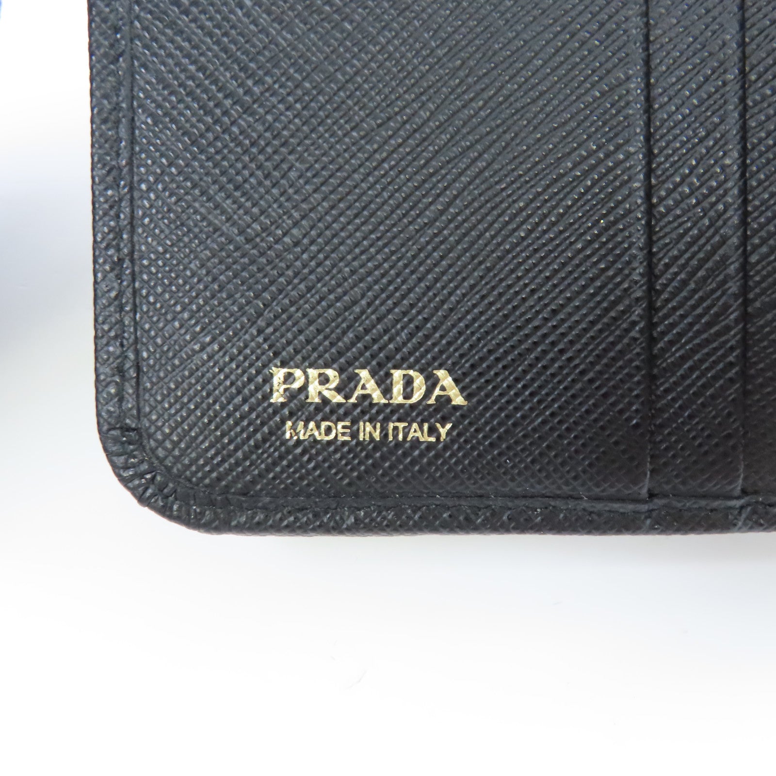 PRADA 牛皮皮革Wallet金扣錢包黑色