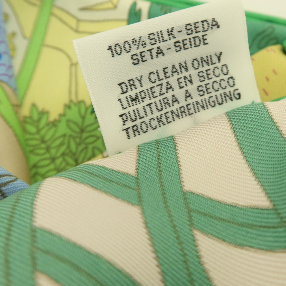 HERMES 絲質Scarf 90x90cm絲巾