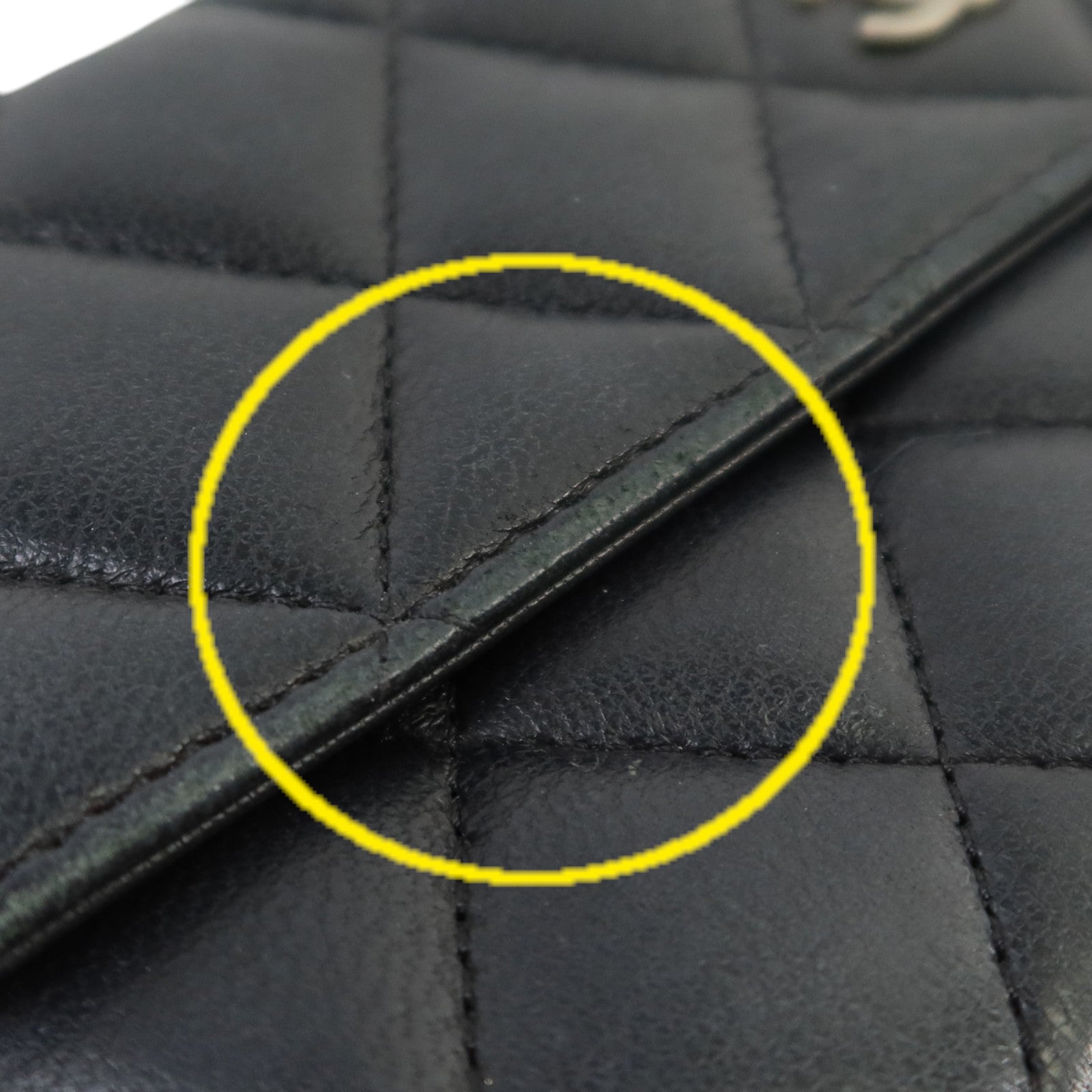CHANEL 羊皮皮革Fold Wallet銀扣長錢包