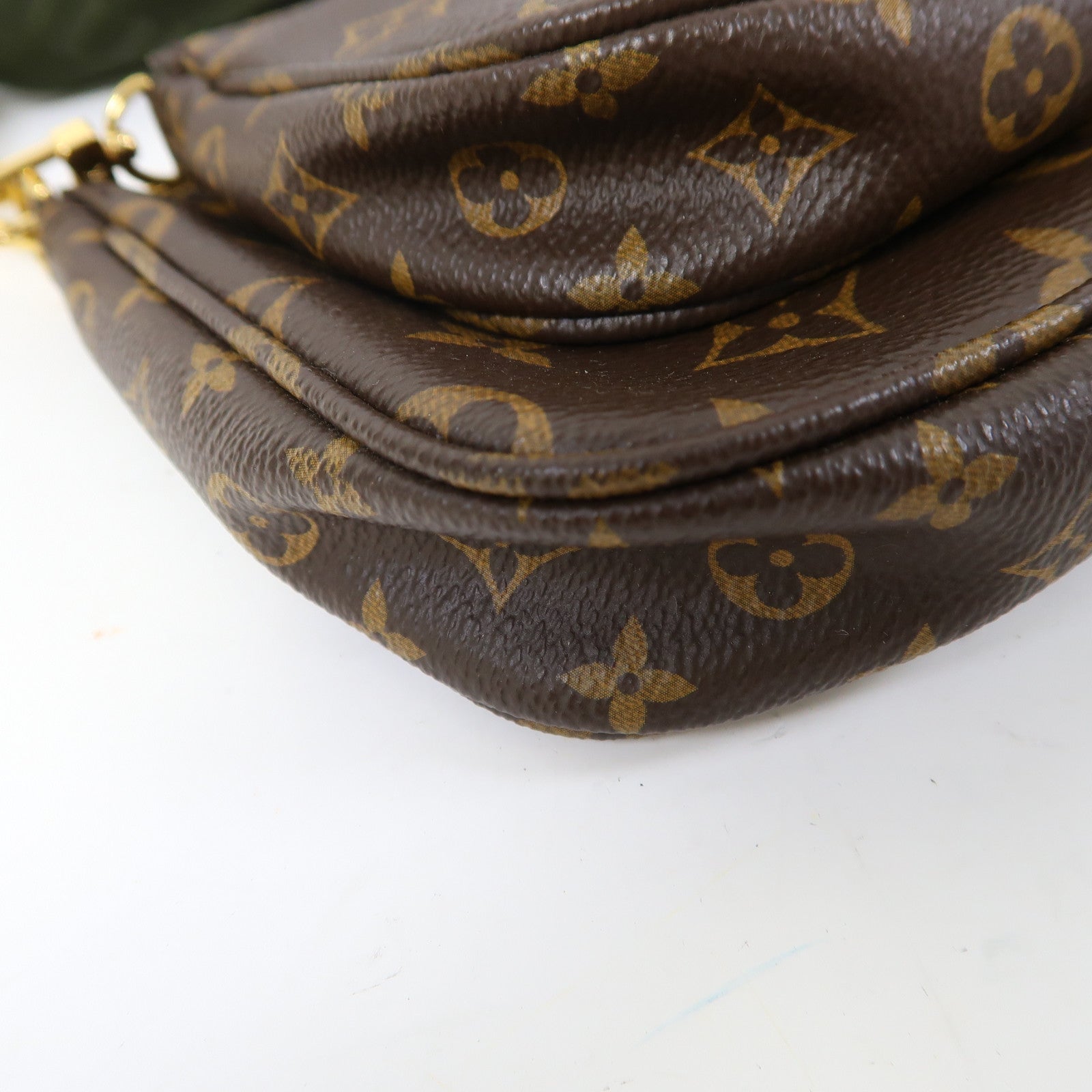LOUIS VUITTON Monogram Multi Pochette金扣肩背袋啡色