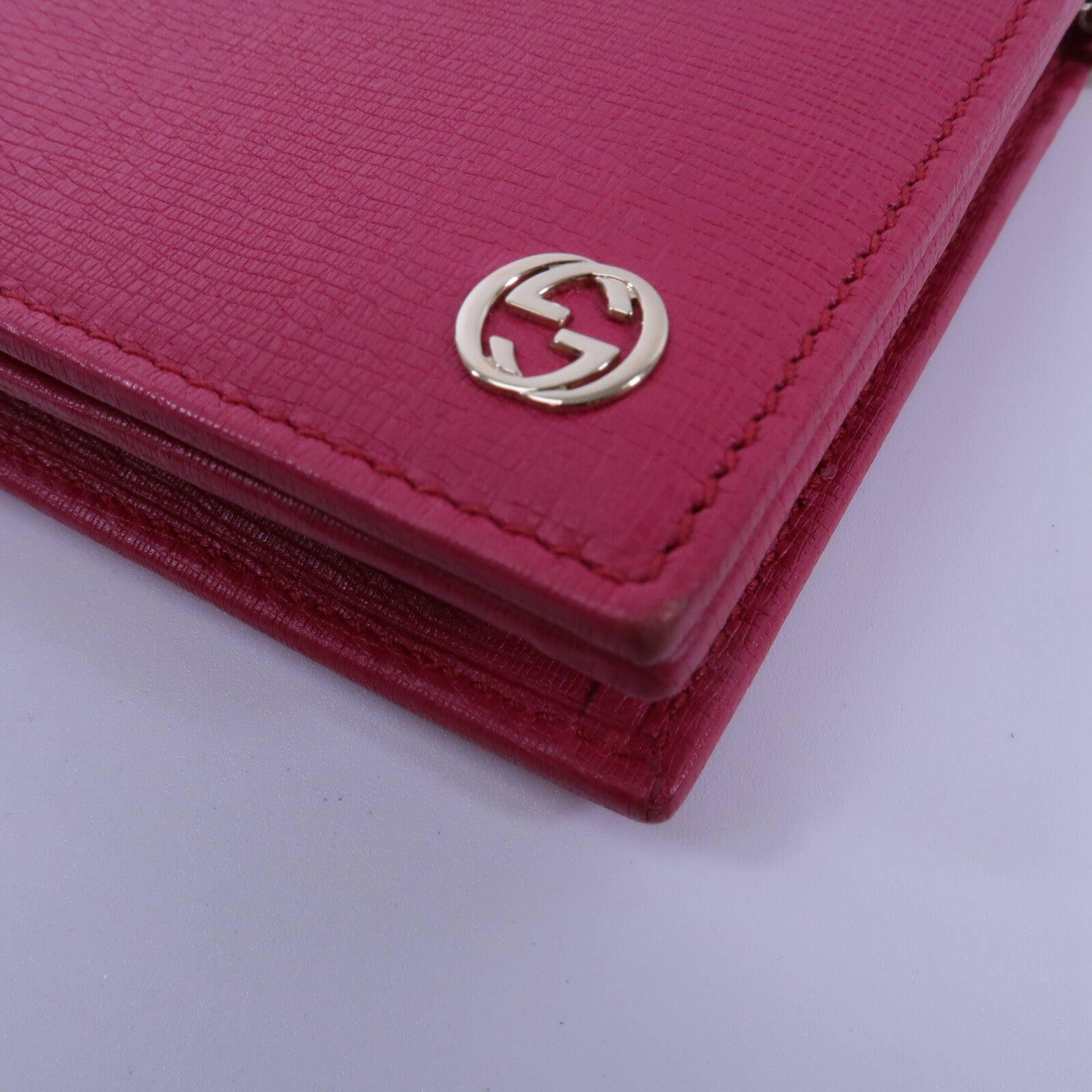 GUCCI 牛皮皮革Wallet On Chain鏈帶肩背袋
