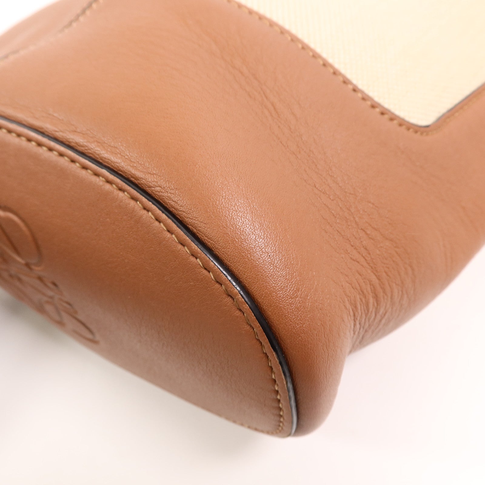 LOEWE 帆布/牛皮皮革Anagram Hobo Bucket Bag肩背袋