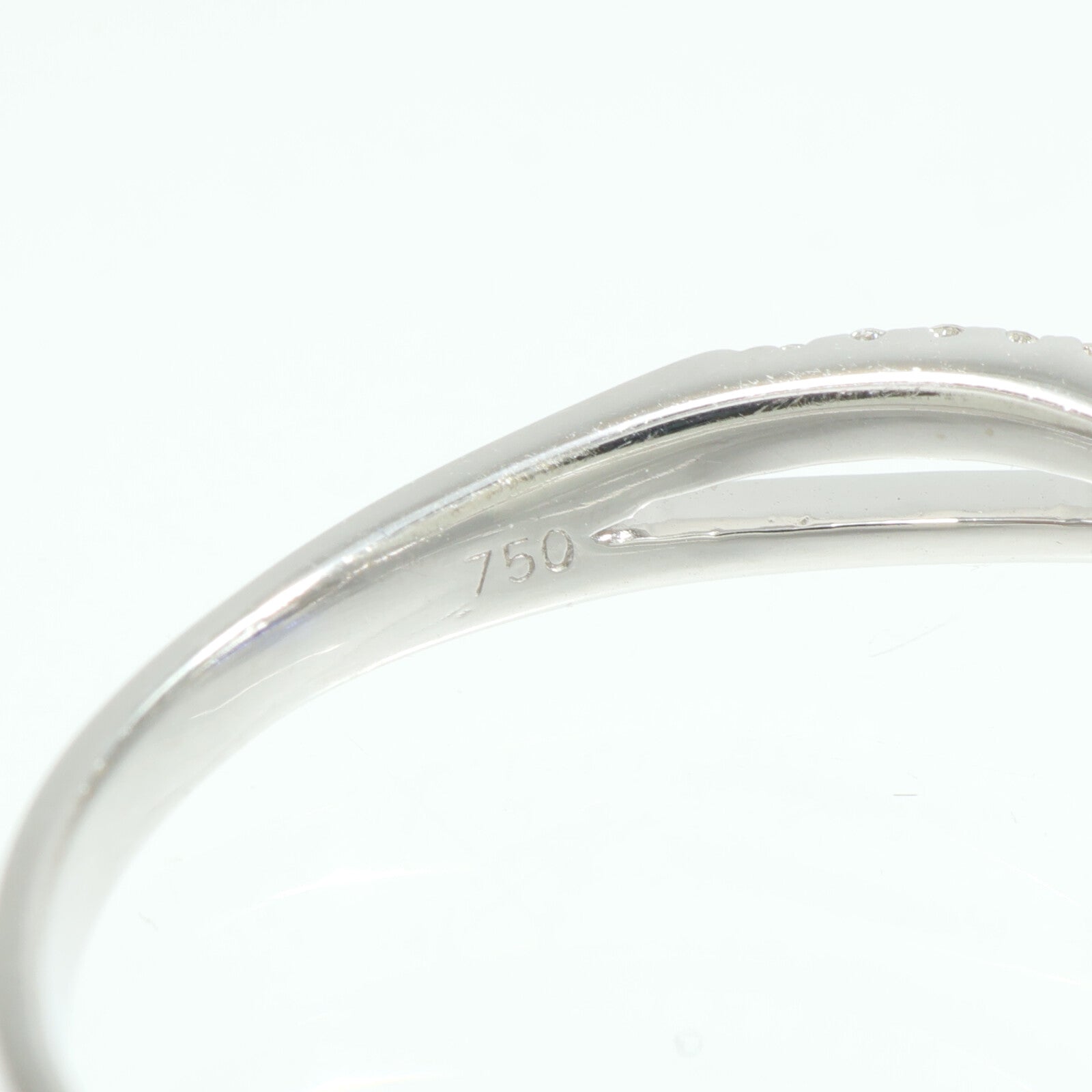 JEWELRY 18K白金Sapphire Diamond Ring藍寶石/鑽石戒指