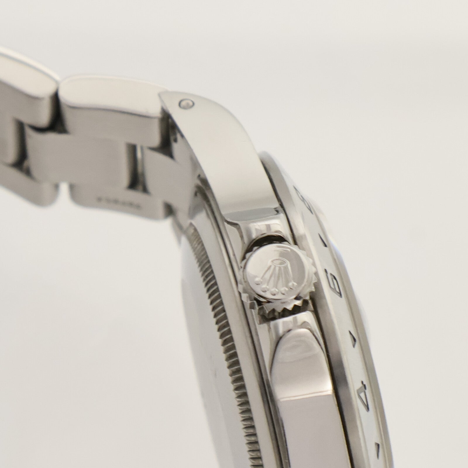 ROLEX ExplorerII 16570