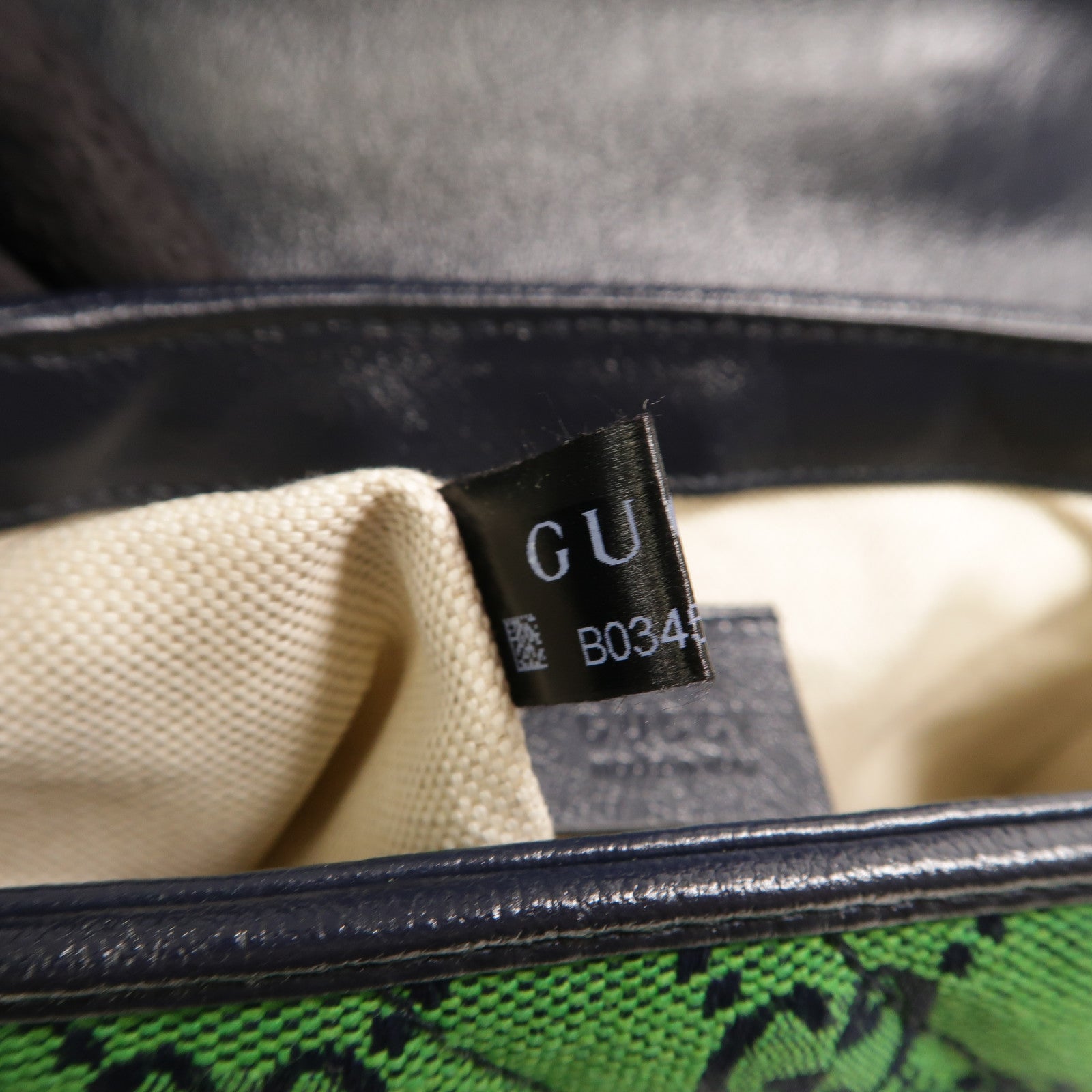 GUCCI 帆布GG Marmont Mini鏈帶手挽肩背兩用袋