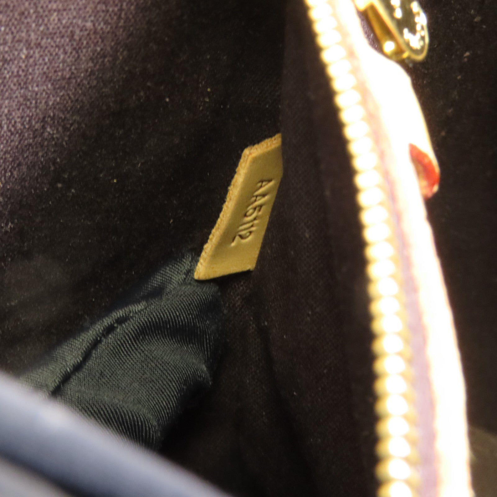 LOUIS VUITTON Monogram Vernis Brea GM金扣手挽肩背兩用袋