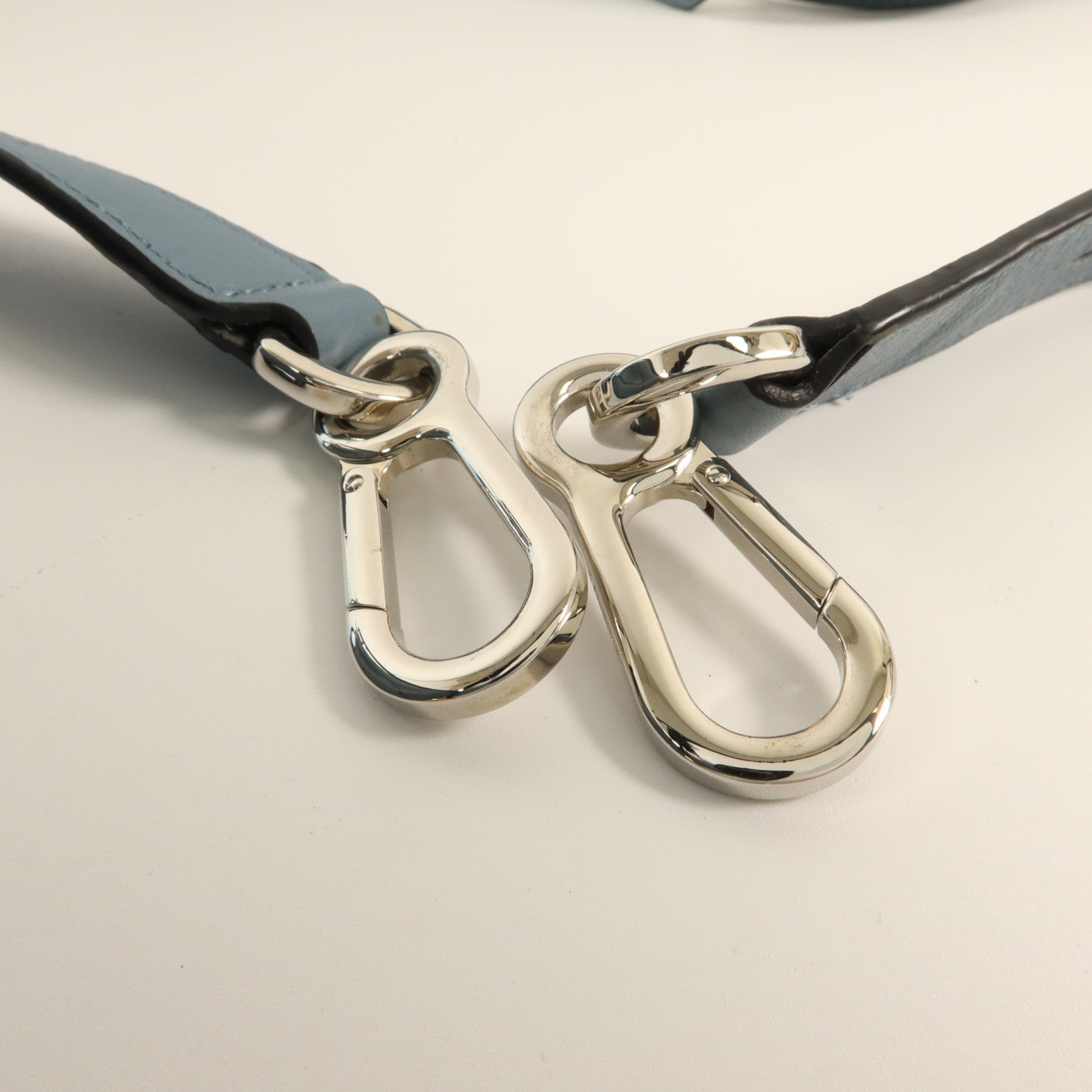 LOEWE 牛皮皮革Puzzle手挽肩背兩用袋