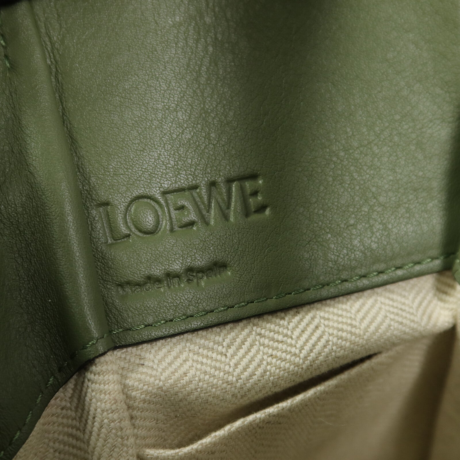 LOEWE 牛皮皮革Hammock Mini手挽肩背兩用袋