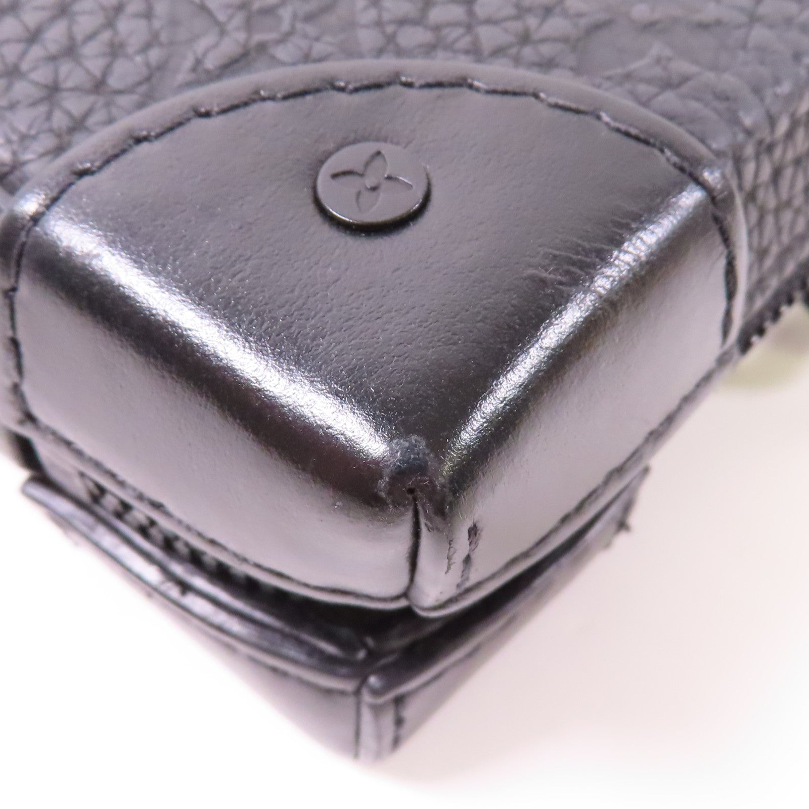 LOUIS VUITTON 【激減優惠】Monogram Taurillon Soft Trunk肩背袋