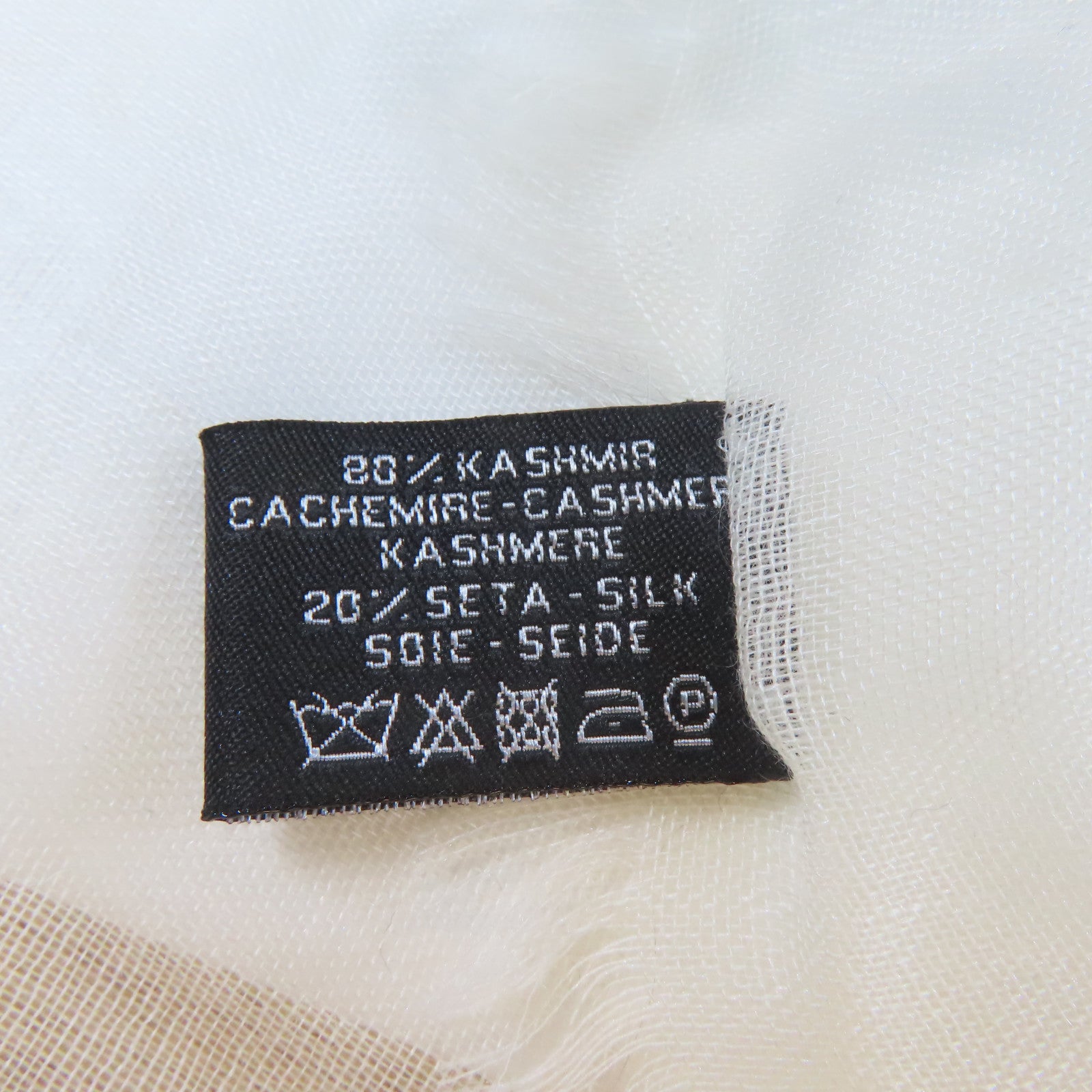 CHANEL 羊絨/絲質Scarf絲巾白色/紫色/藍色