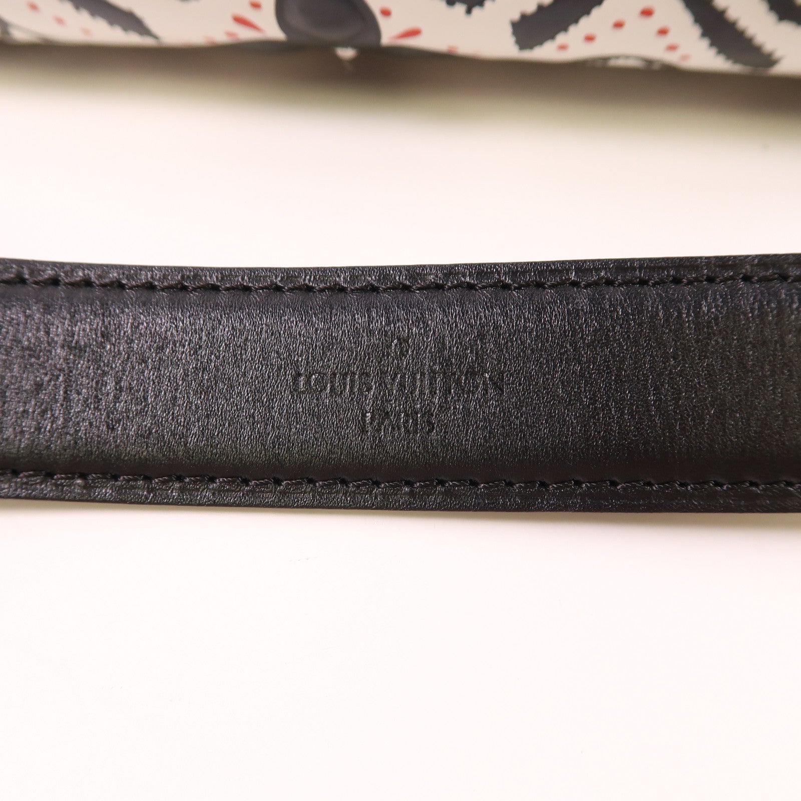 LOUIS VUITTON 牛皮皮革Graphic Print Twist MM手挽肩背兩用袋