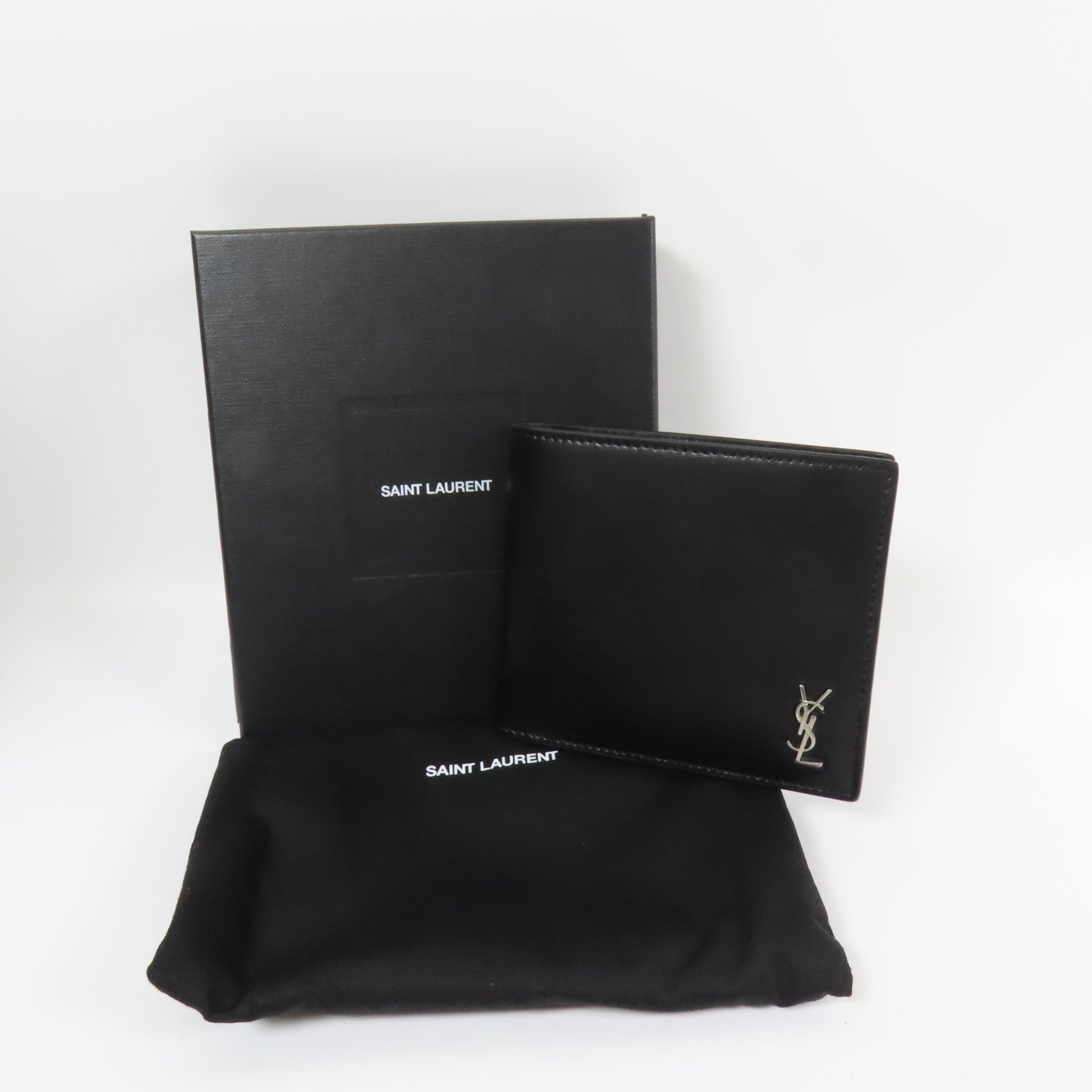 SAINT LAURENT 皮革Tiny Cassandre East/West Wallet皮革Bi-fold Wallet銀扣錢包
