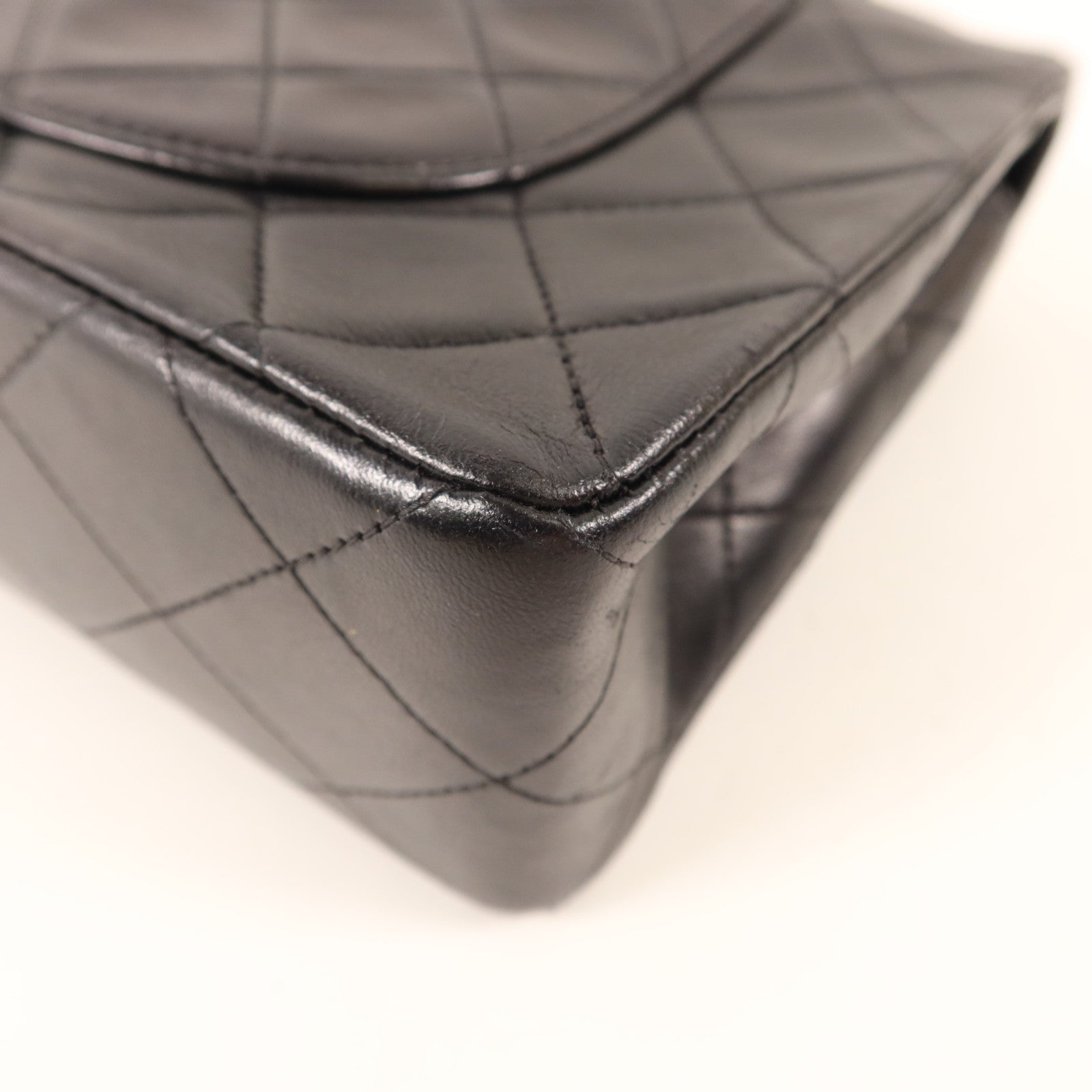 CHANEL 羊皮皮革Vintage Classic 23金扣鏈帶肩背袋