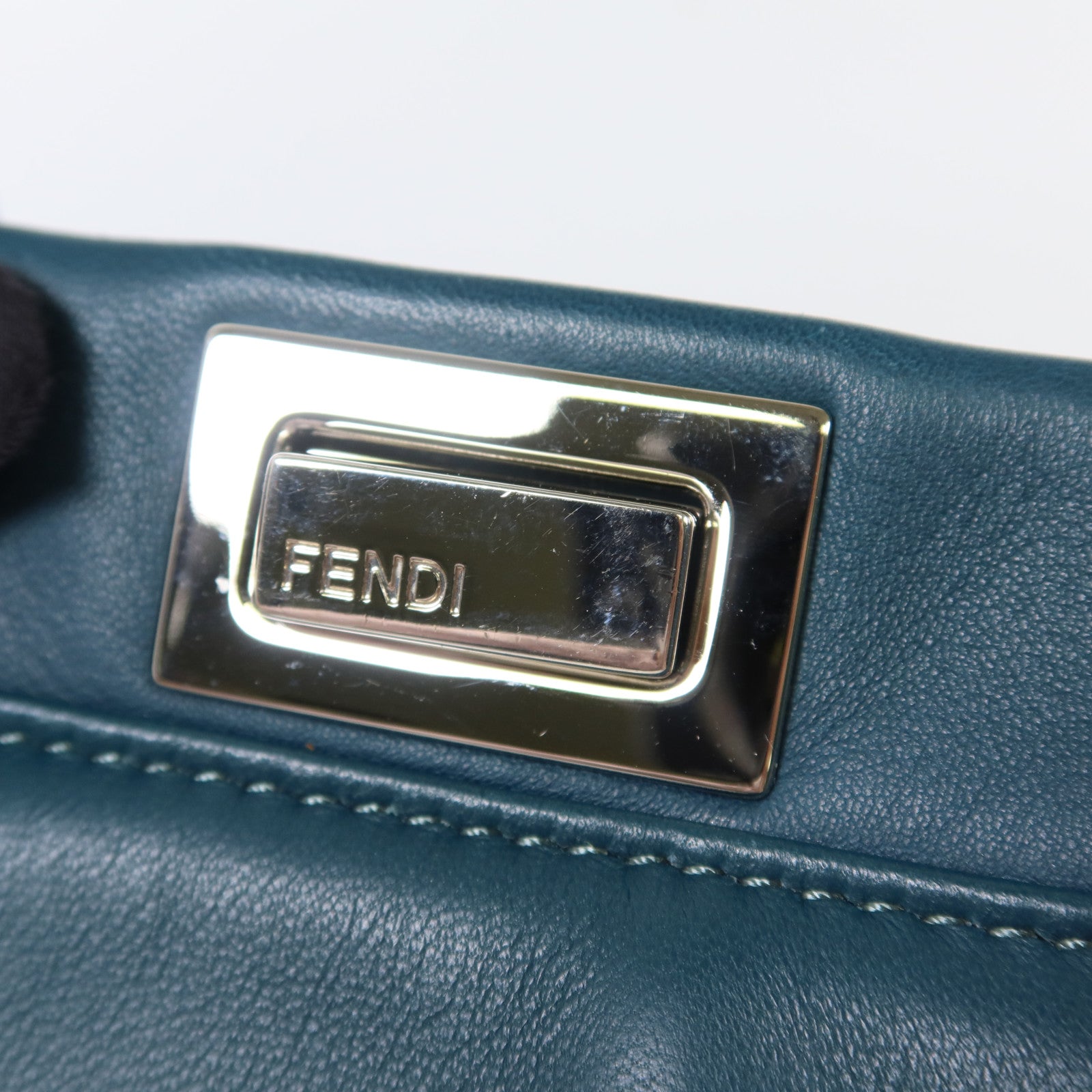 FENDI 羊皮皮革Peekaboo Wave銀扣手挽肩背兩用袋