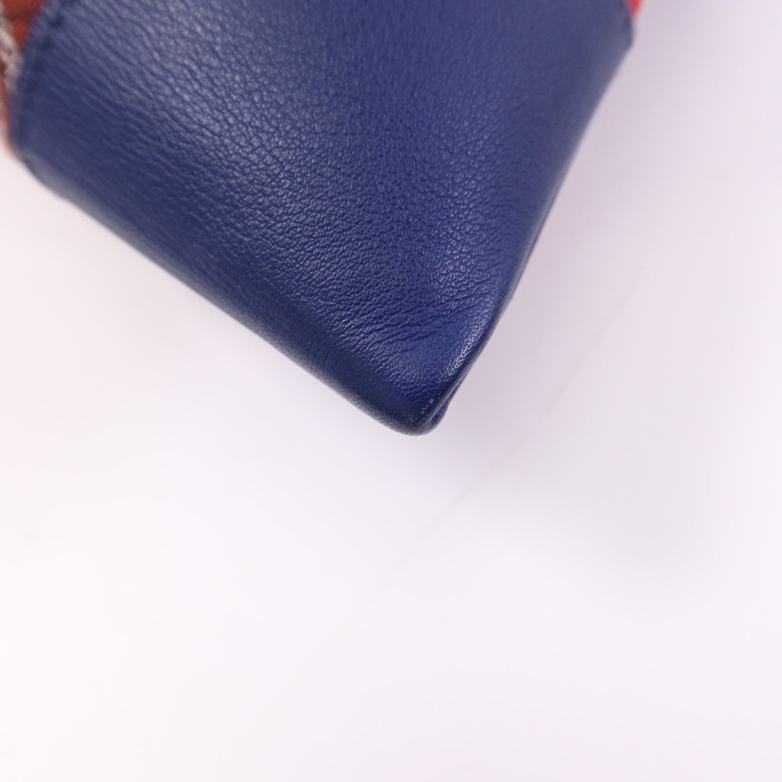 HERMES 絲質Silkycity 33銀扣肩背袋