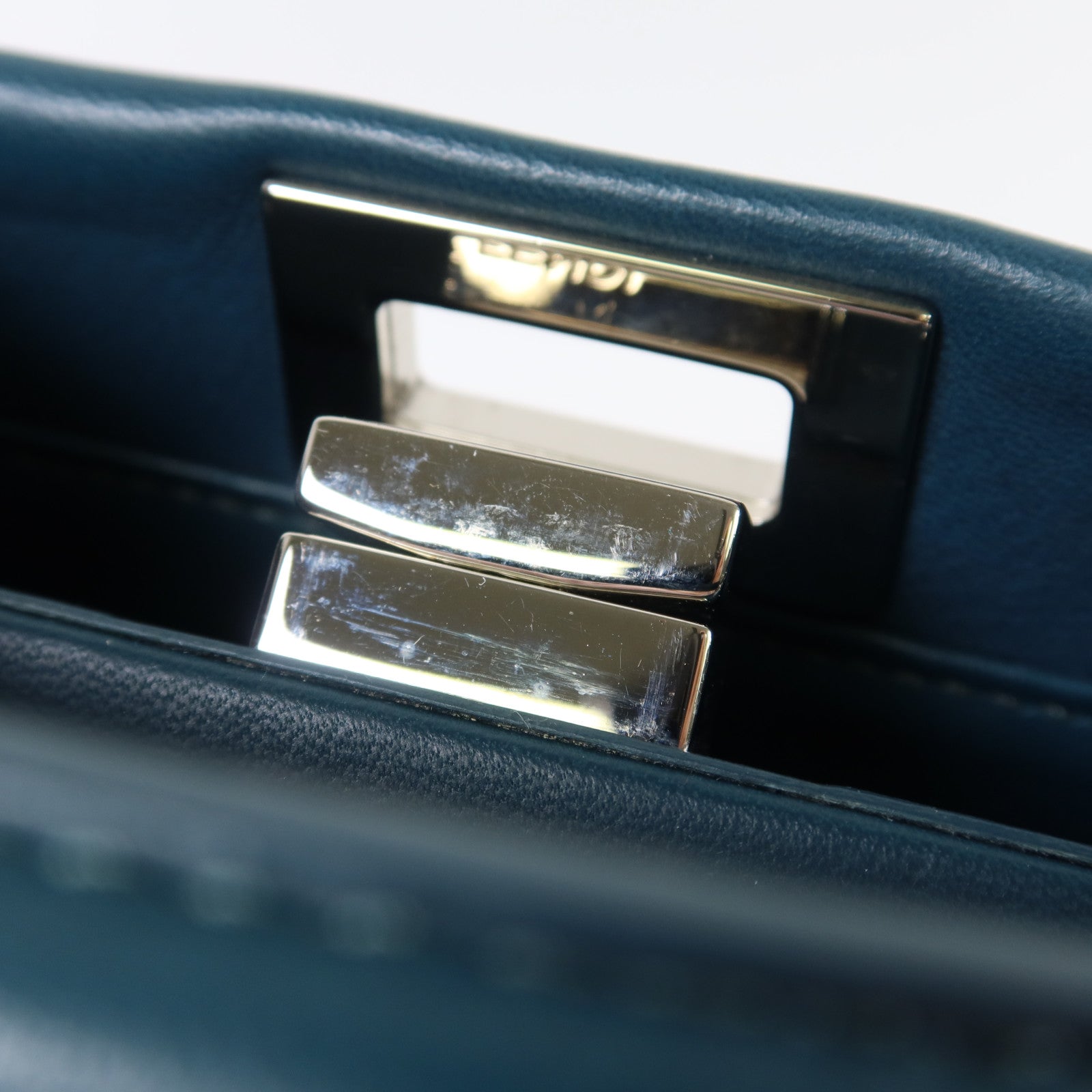 FENDI 羊皮皮革Peekaboo Wave銀扣手挽肩背兩用袋