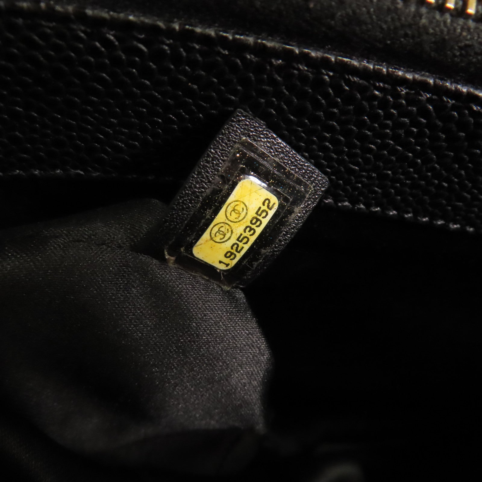 CHANEL 牛皮皮革GST Grand Shopping Tote Bag金扣鏈帶肩背袋