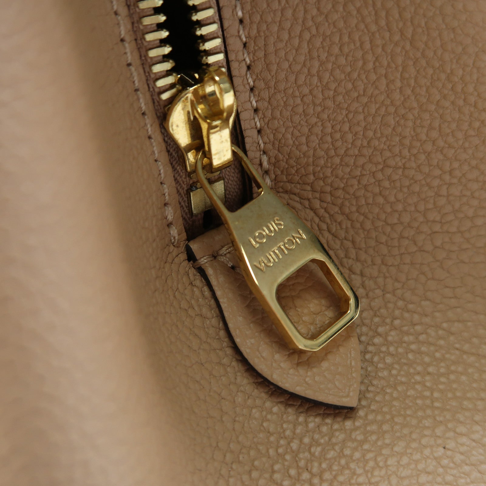 LOUIS VUITTON Monogram Empreinte Montaigne MM手挽肩背兩用袋