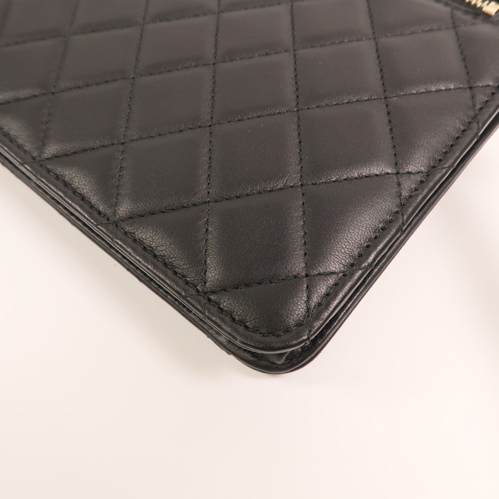 CHANEL 羊皮皮革Clutch金扣手拿包