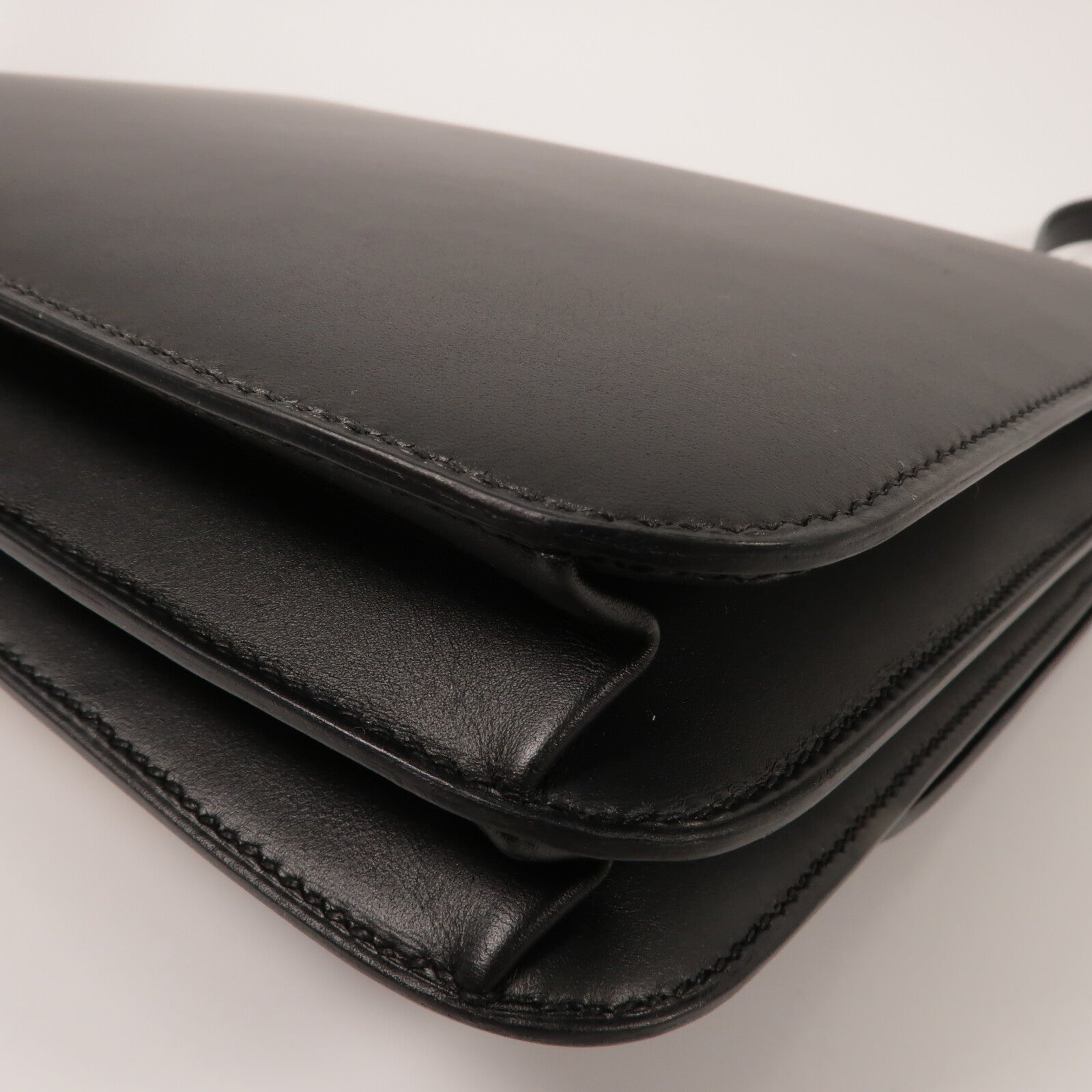 HERMES Sombrero皮革2002-26肩背袋Noir