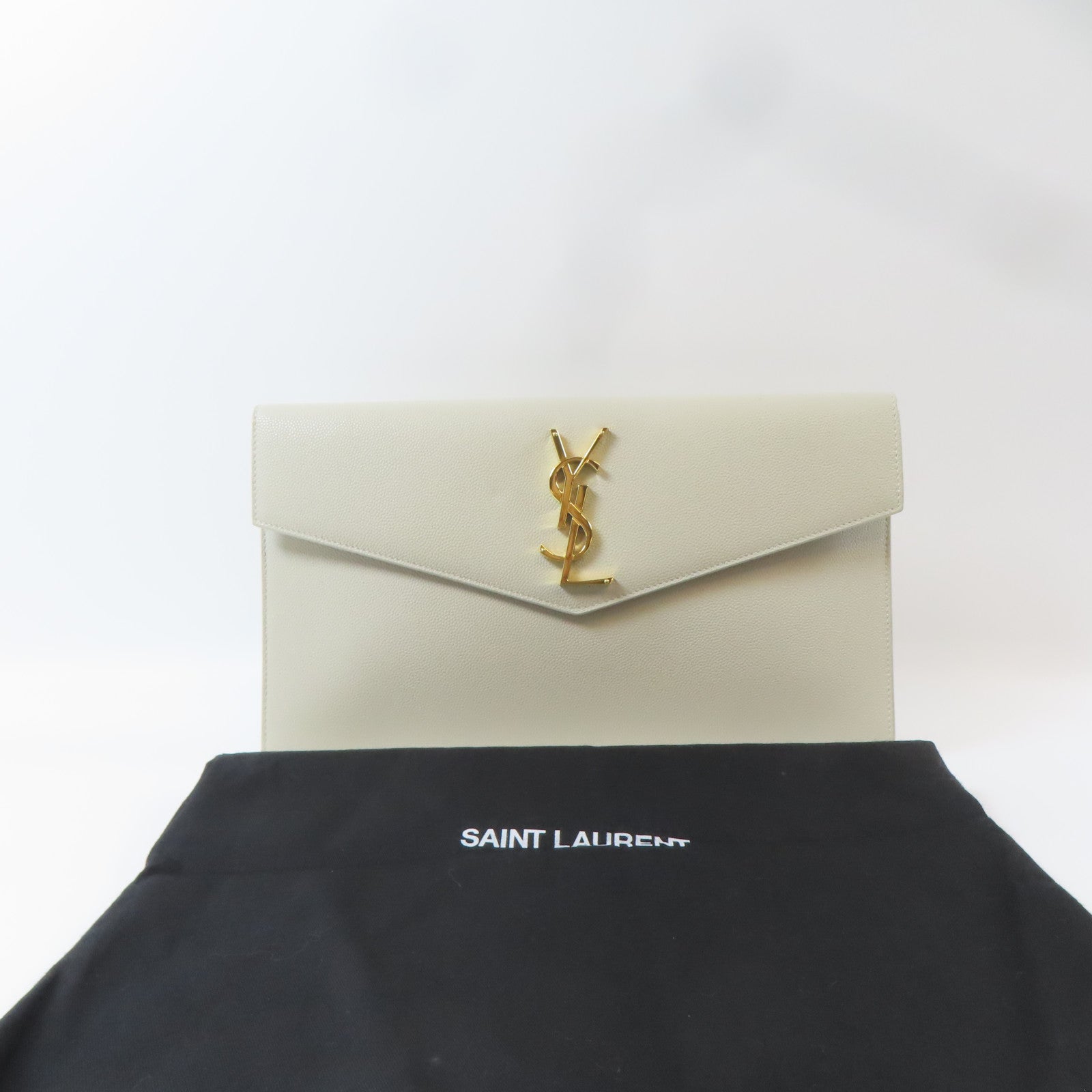 YVES SAINT LAURENT 牛皮皮革Clutch Bag金扣手拿包米色
