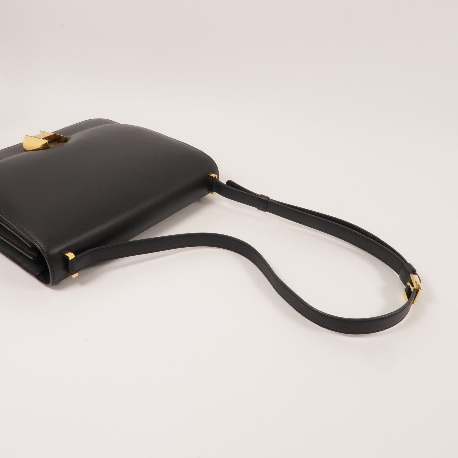 HERMES Sombrero皮革2002-26肩背袋Noir