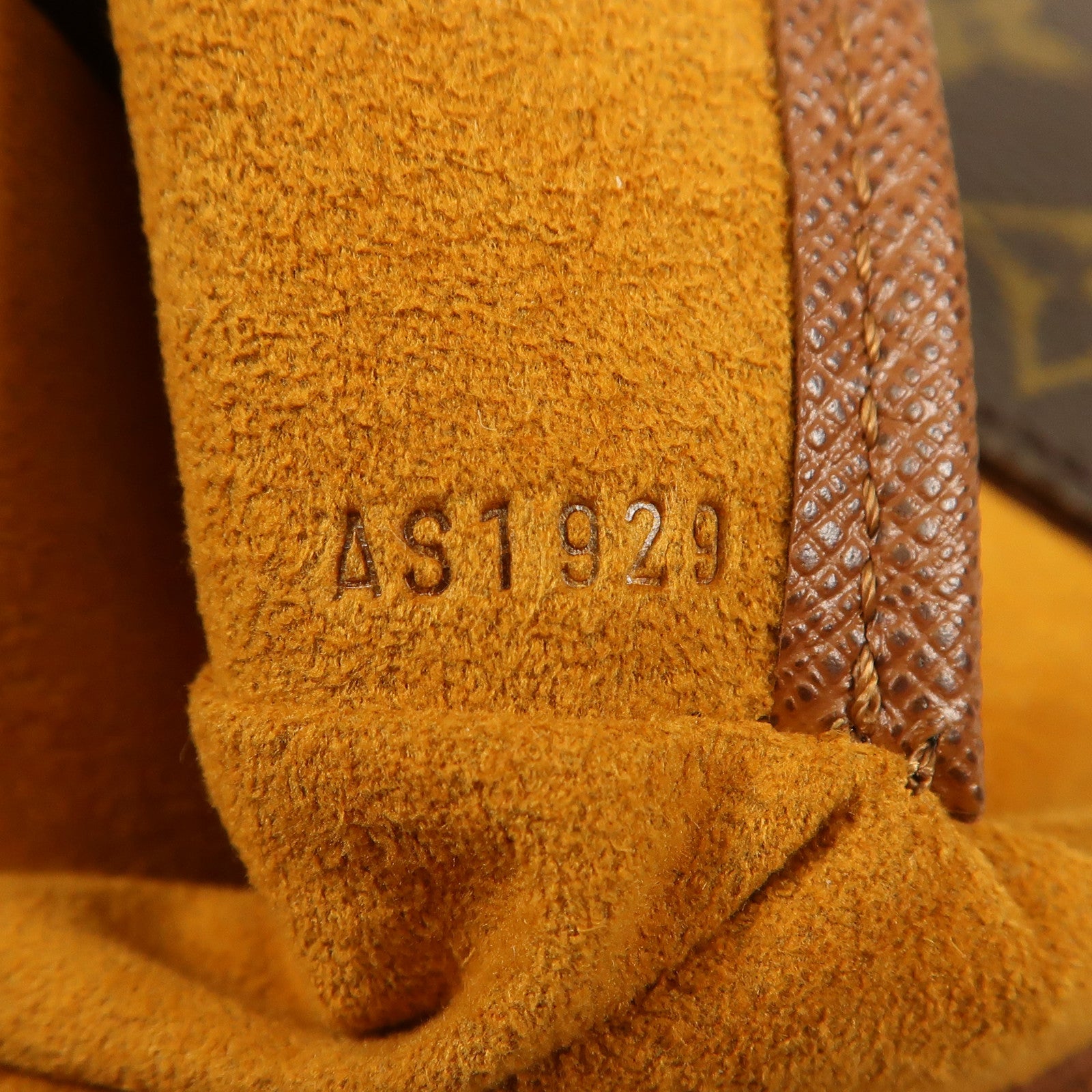 LOUIS VUITTON Monogram Musette Salsa Short金扣肩背袋