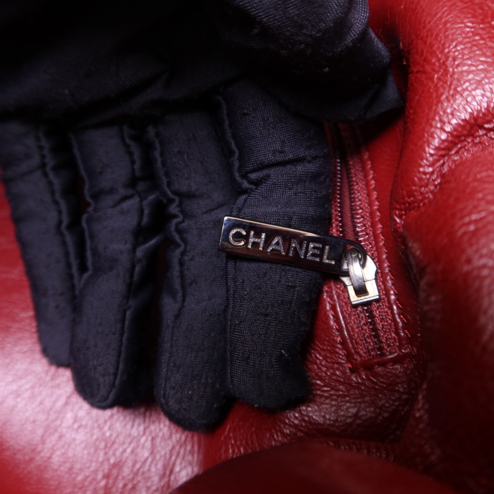 CHANEL 漆皮皮革Shoulder Bag銀扣鏈帶肩背帶