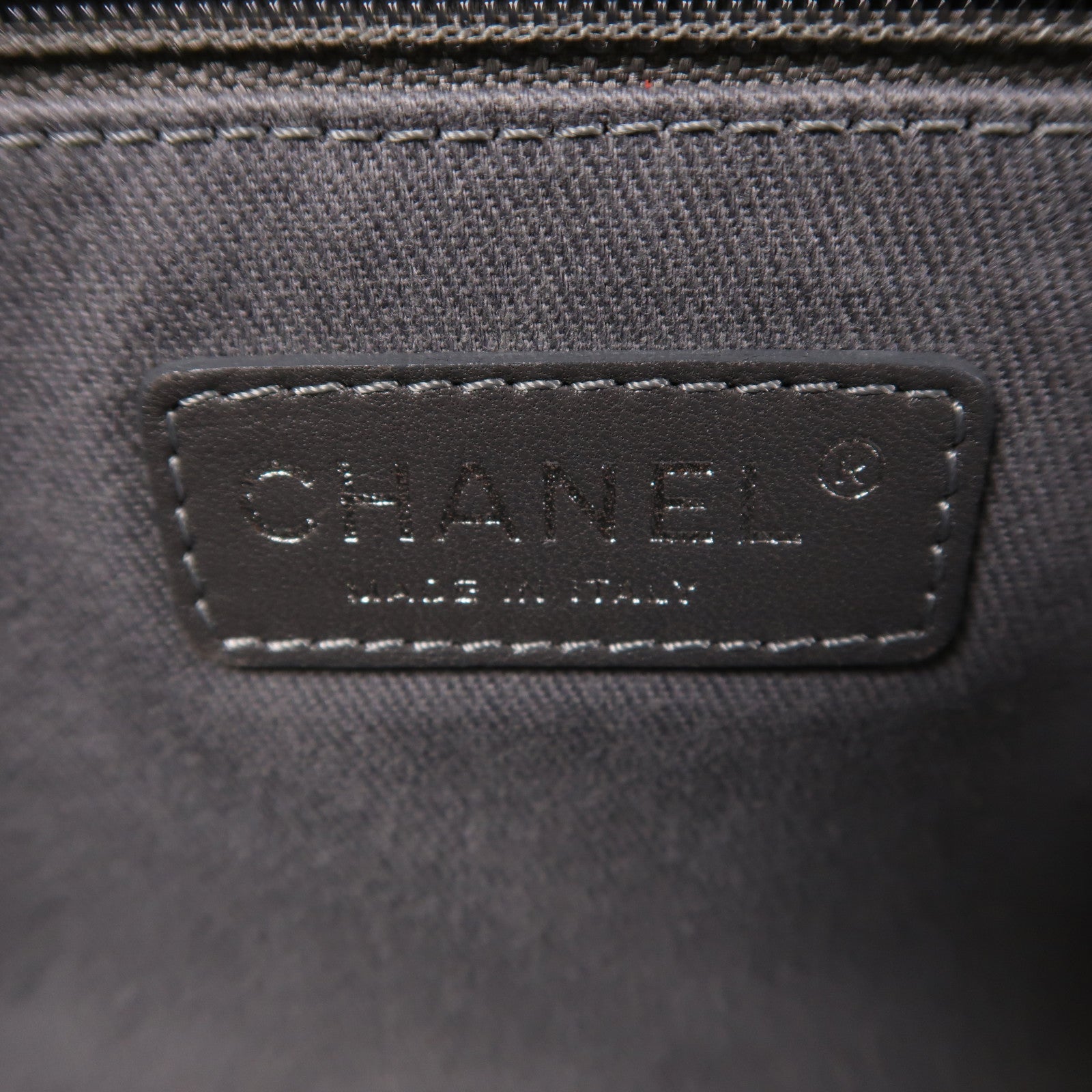 CHANEL 牛皮皮革Chain Shoulder鏈帶肩背袋