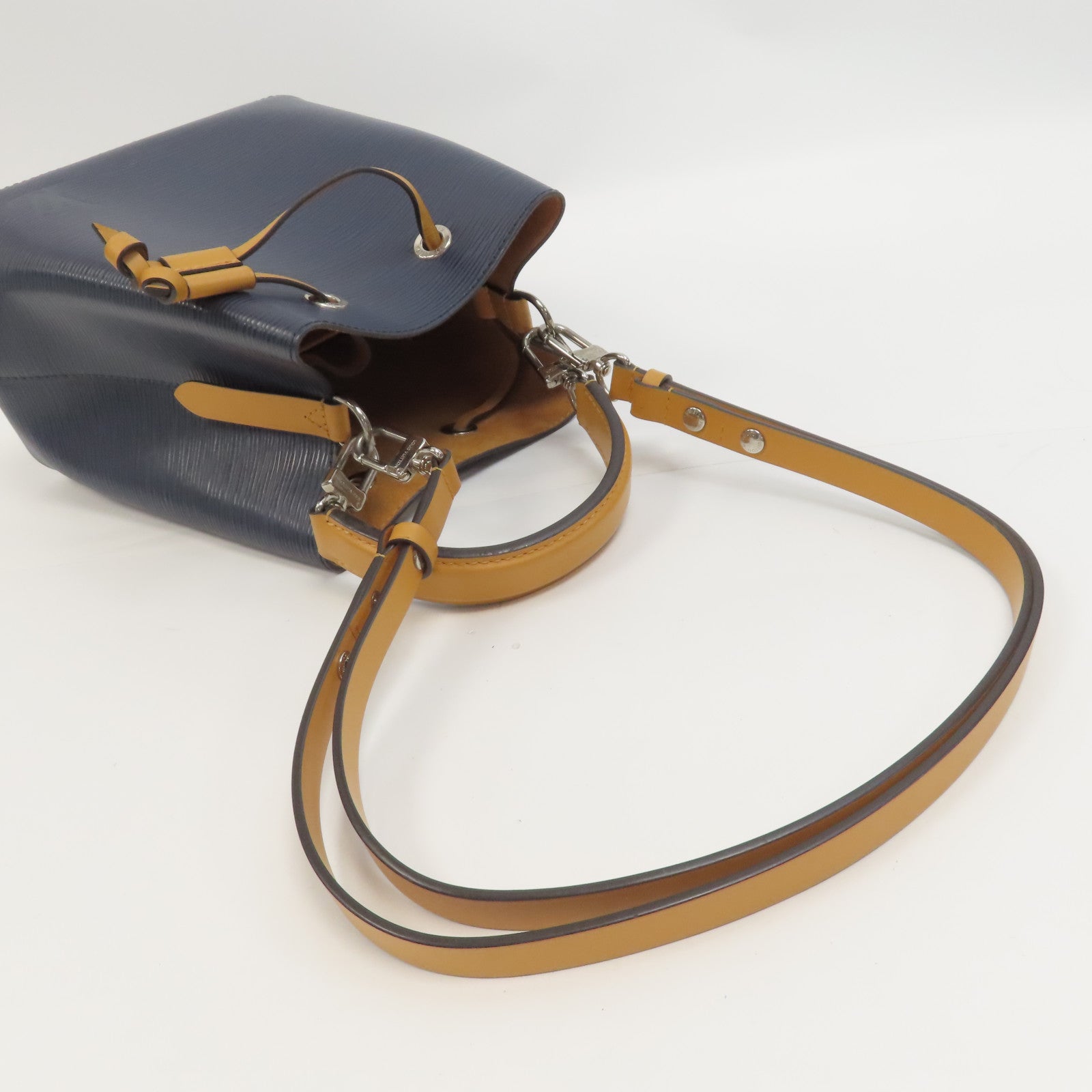 LOUIS VUITTON Epi NeoNoe BB銀扣手挽肩背兩用袋深藍色