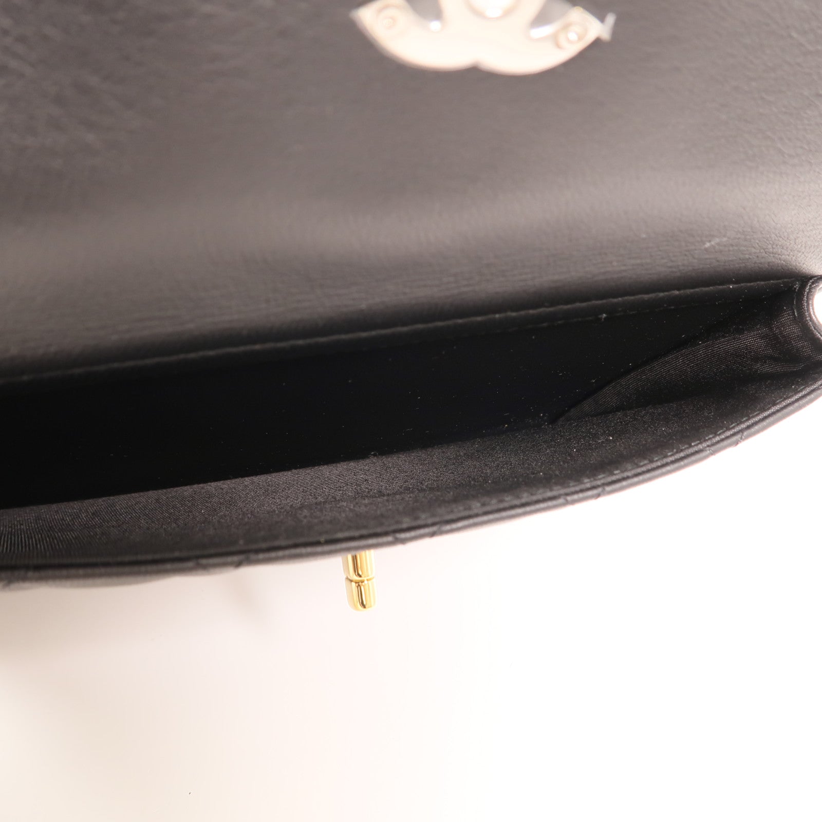 CHANEL 羊皮皮革Clutch金扣手拿包