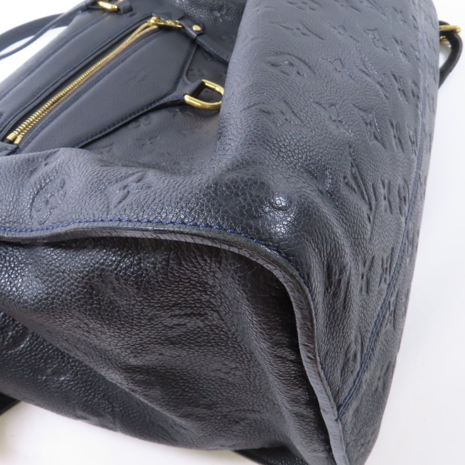 LOUIS VUITTON Monogram Empreinte Lumineuse GM金扣肩背袋黑色