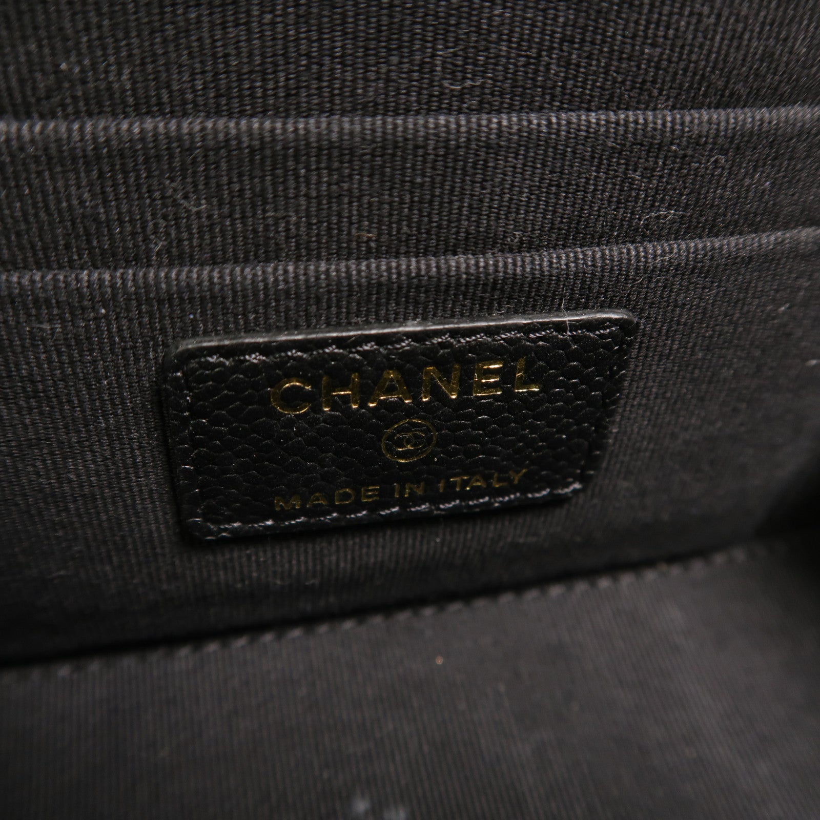 CHANEL 牛皮皮革Vanity Case鏈帶肩背袋