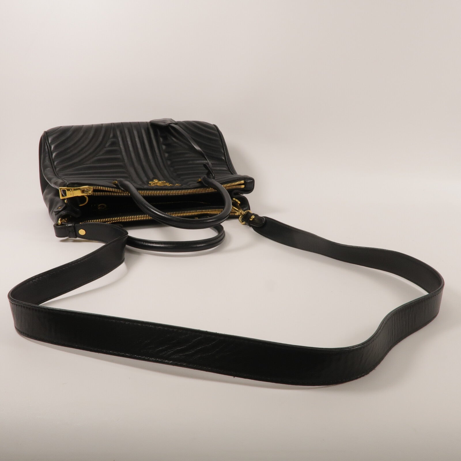 PRADA 牛皮皮革Shoulder Bag手挽肩背兩用袋