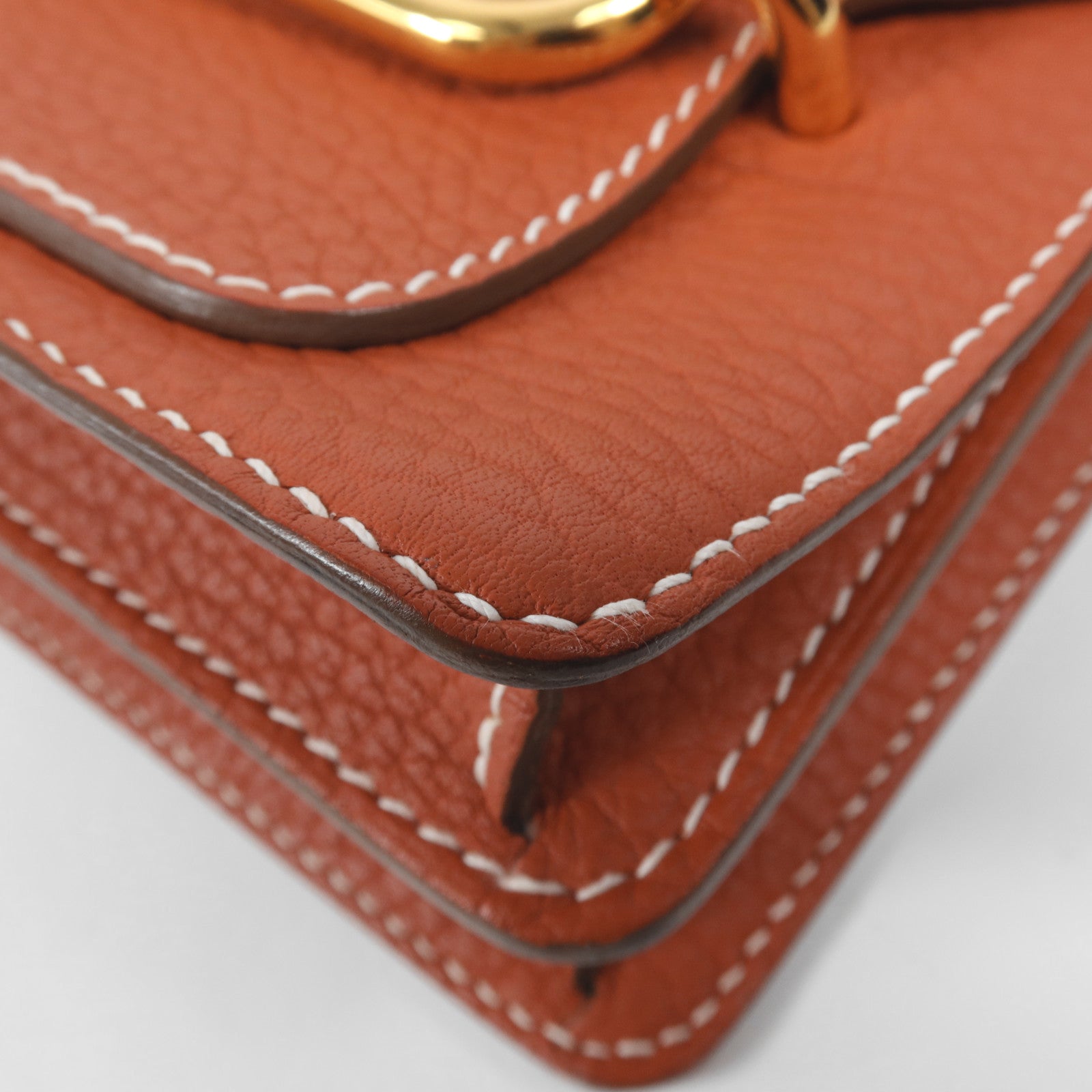 HERMES Clemence皮革Roulis 23金扣肩背袋Sanguine