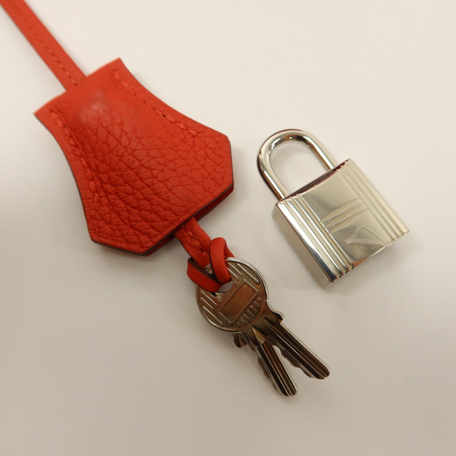 HERMES Togo皮革Bolide 31手挽袋