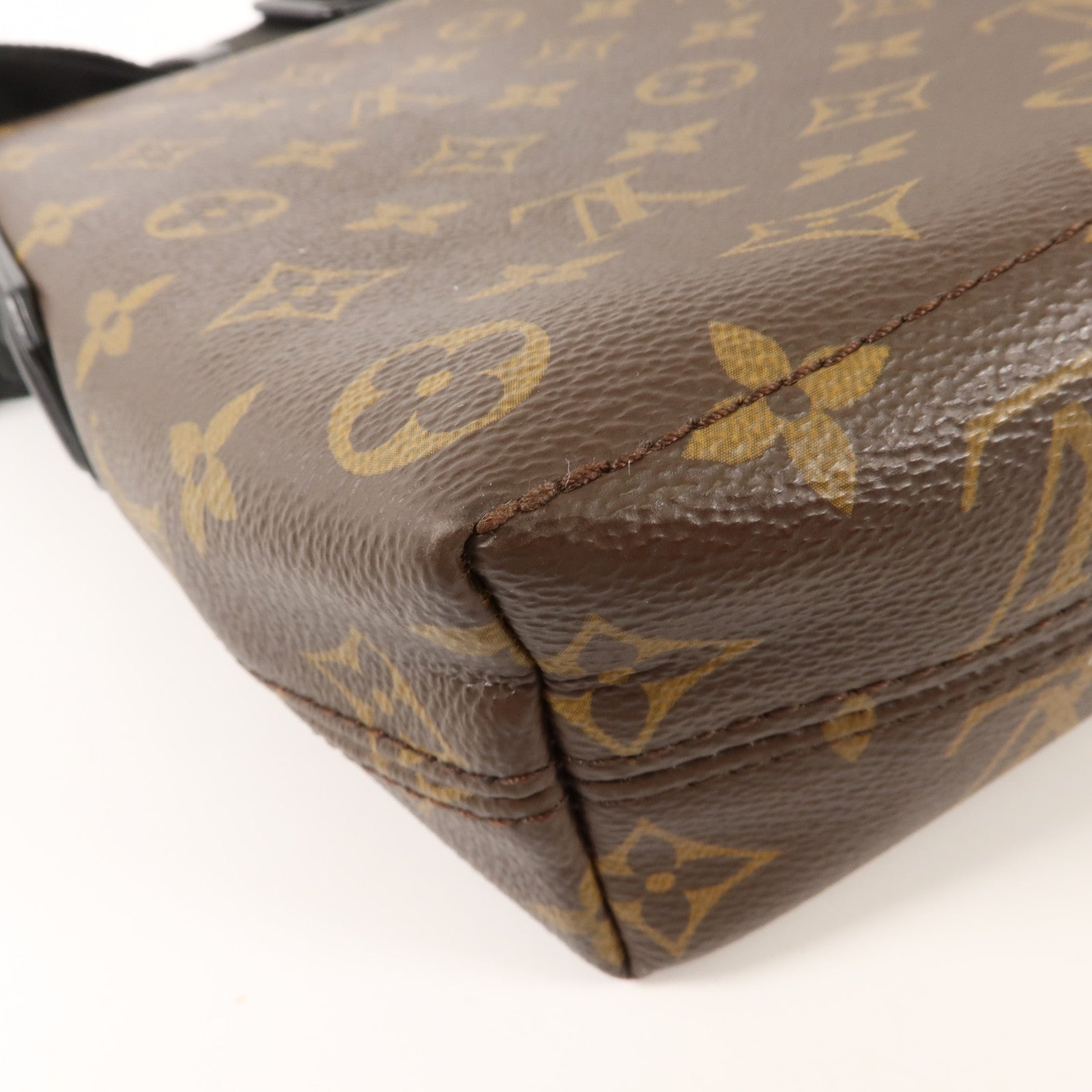 LOUIS VUITTON Monogram Macassar Magnetic Messenger Bag肩背袋棕色