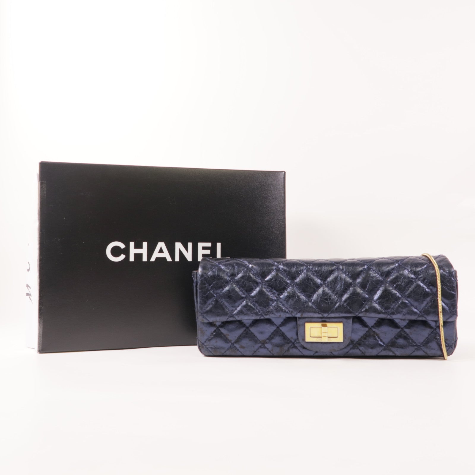 CHANEL 【激減優惠】牛皮皮革2.55金扣鏈帶肩背袋