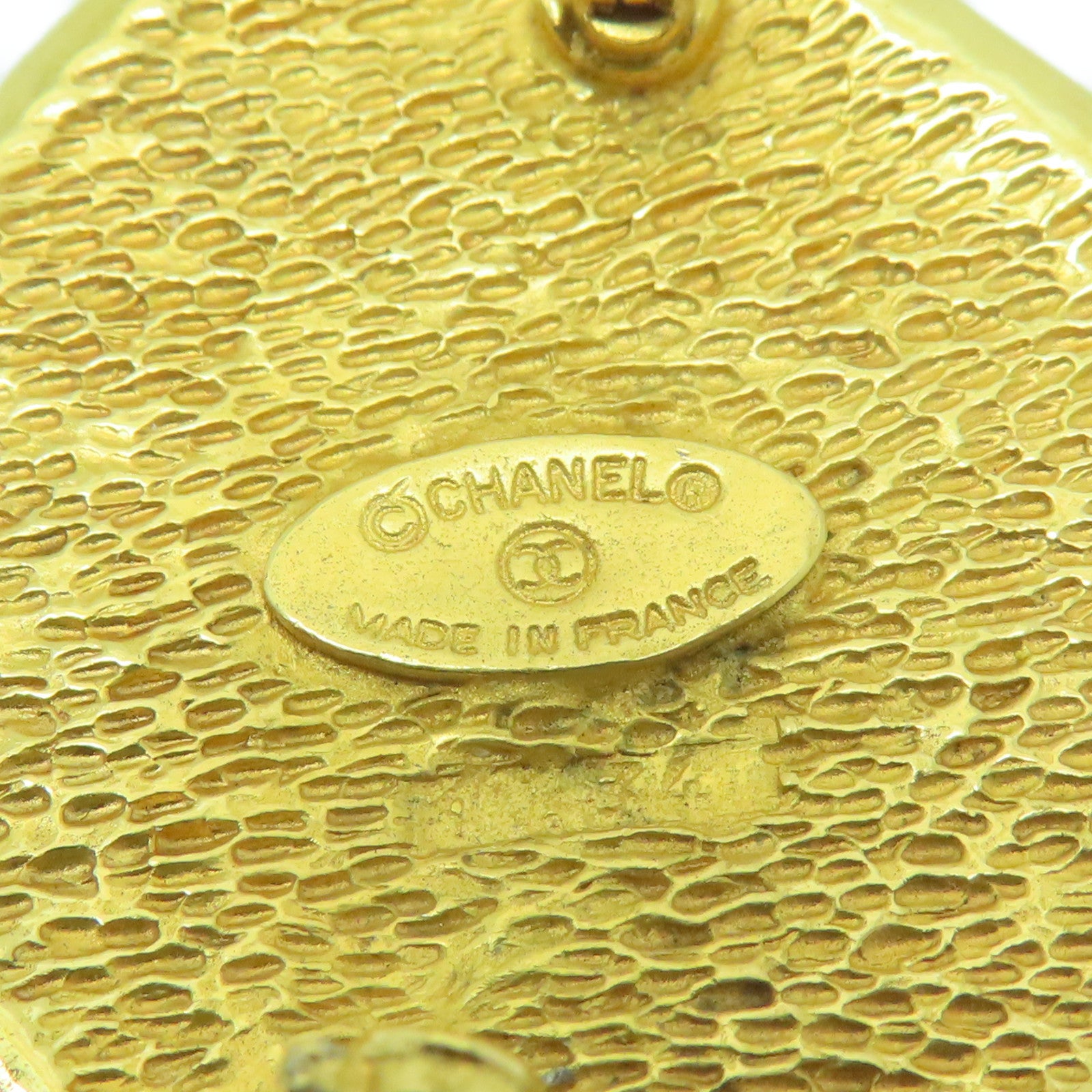CHANEL 【激減優惠】金屬Brooch胸針金色