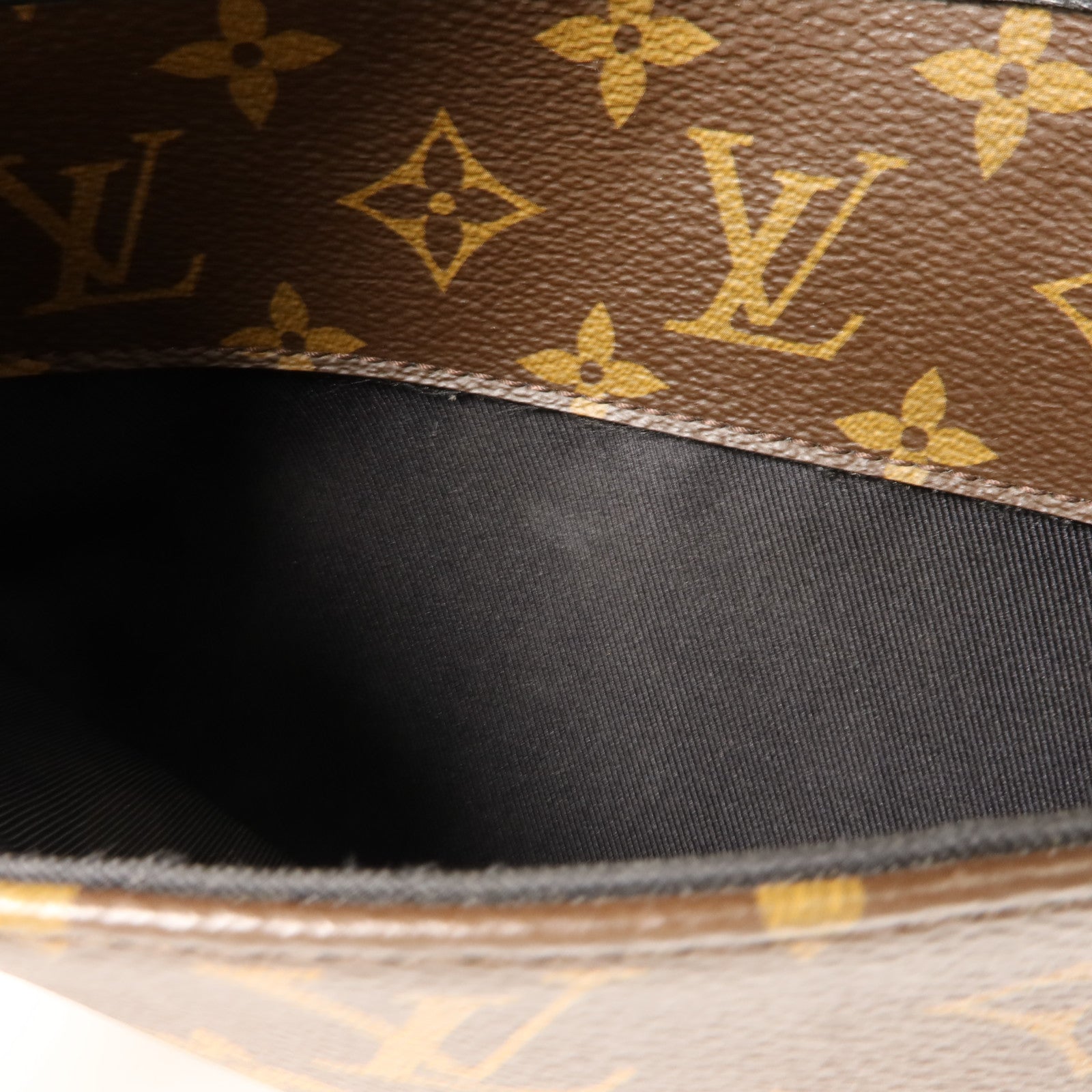 LOUIS VUITTON Monogram Macassar Magnetic Messenger Bag肩背袋棕色