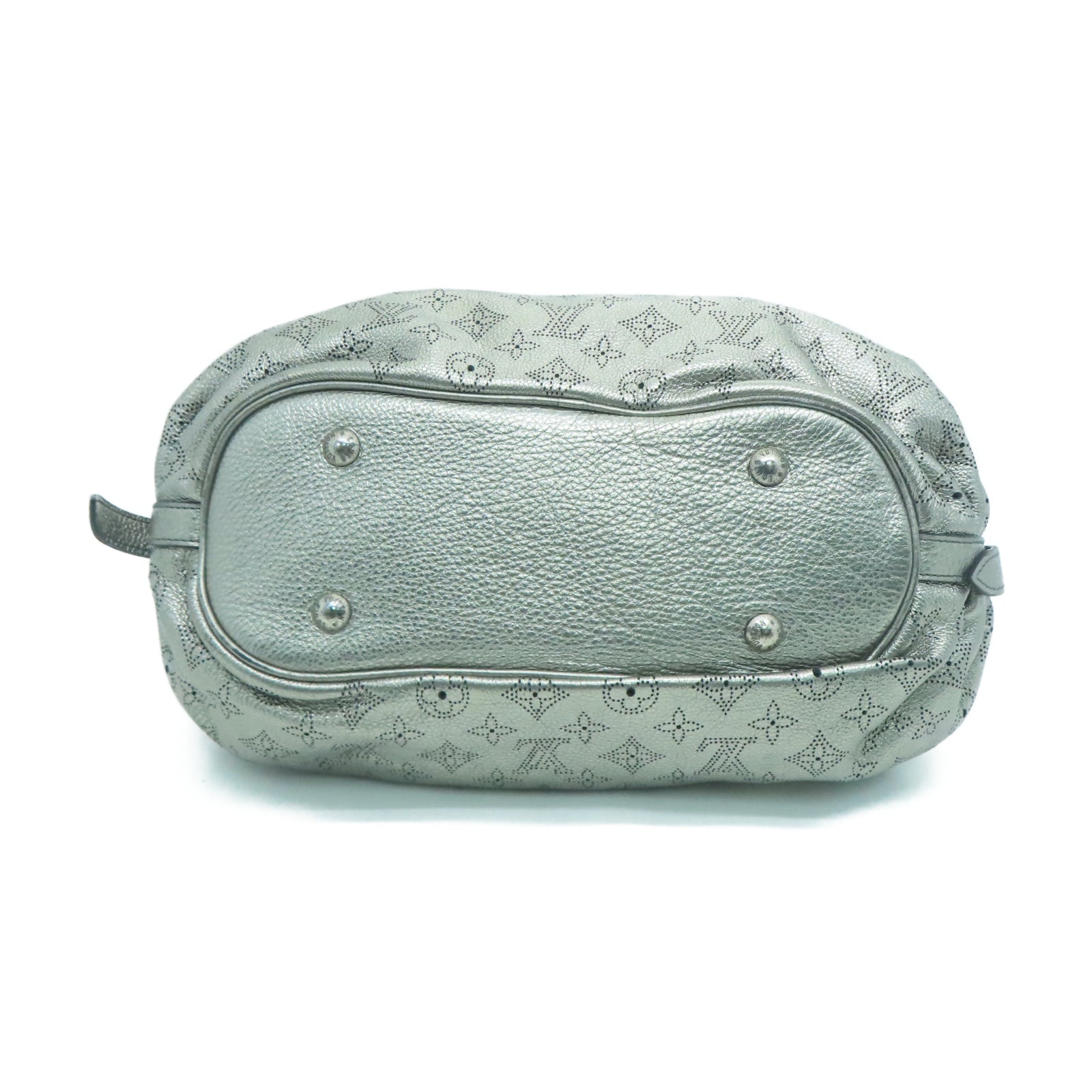 LOUIS VUITTON 【激減優惠】Monogram Mahina XS銀扣肩背袋銀色
