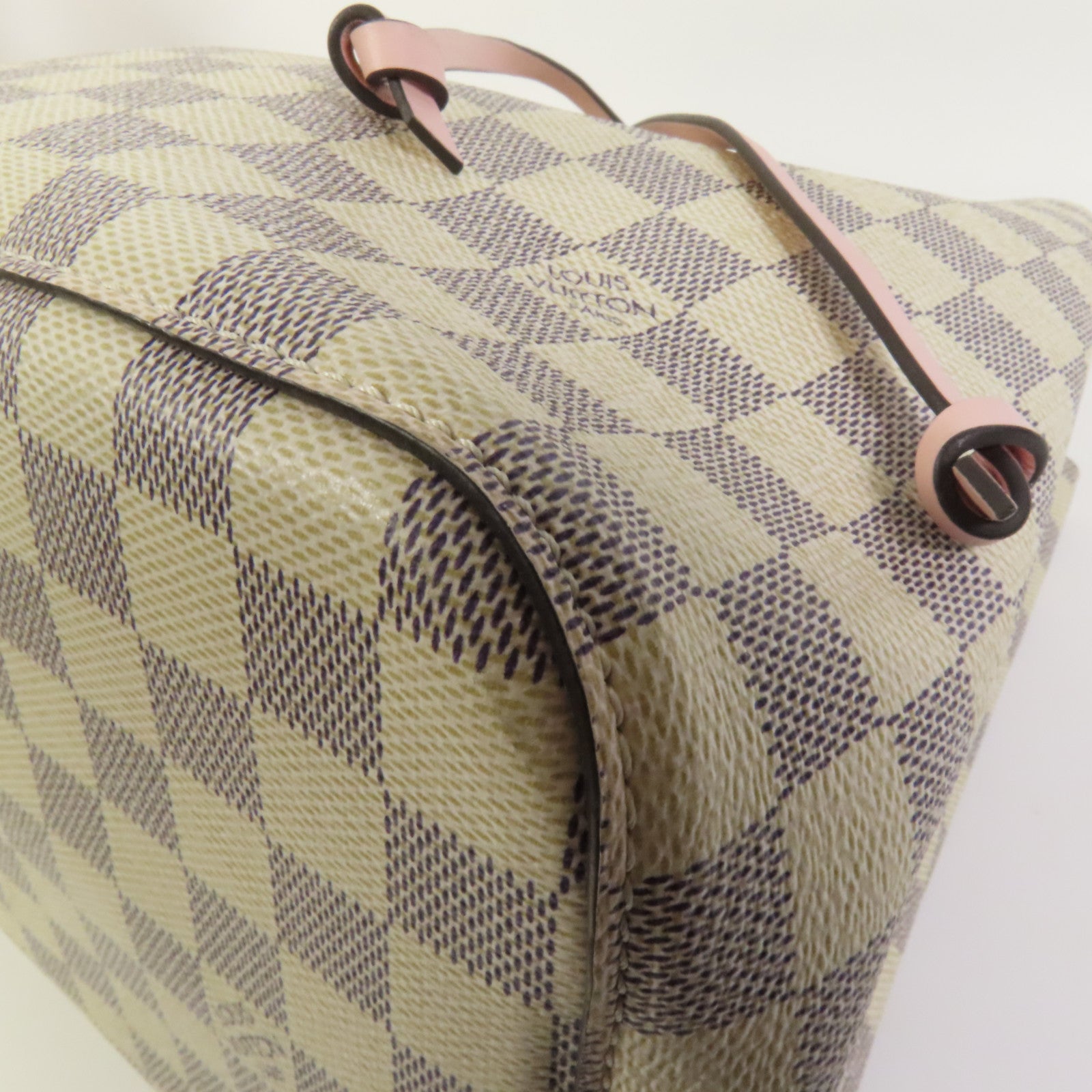 LOUIS VUITTON Damier Azur Neo Noe金扣肩背袋白色