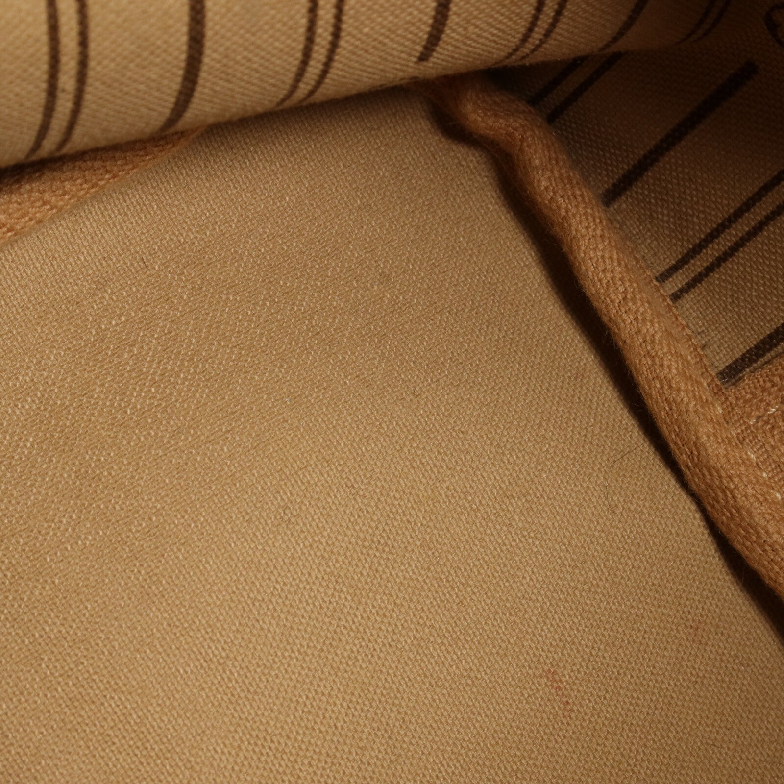 LOUIS VUITTON Monogram Neverfull MM金扣手挽袋