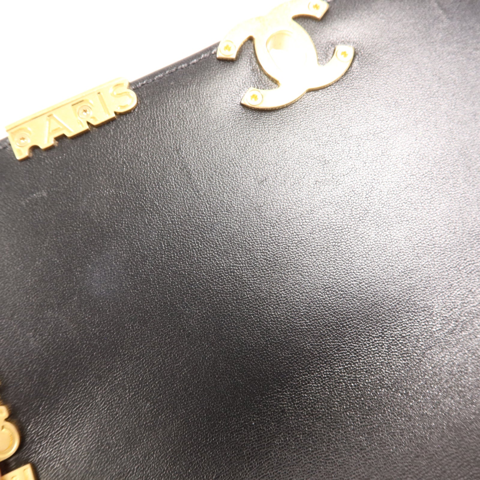 CHANEL 羊皮皮革Matelasse Mini Flap Bag金扣鏈帶肩背袋