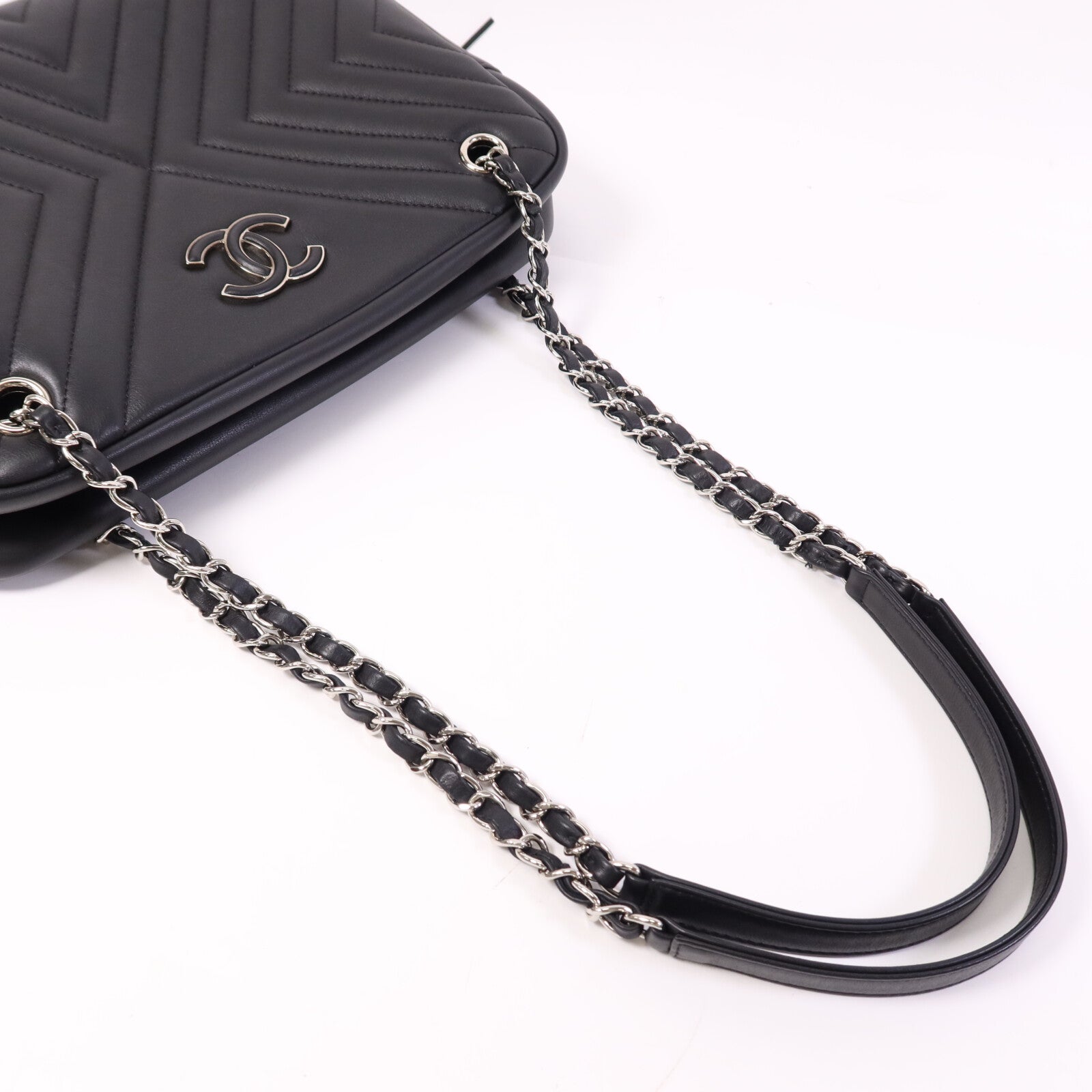 CHANEL 【激減優惠】牛皮皮革Shoulder Bag銀扣鏈帶肩背袋